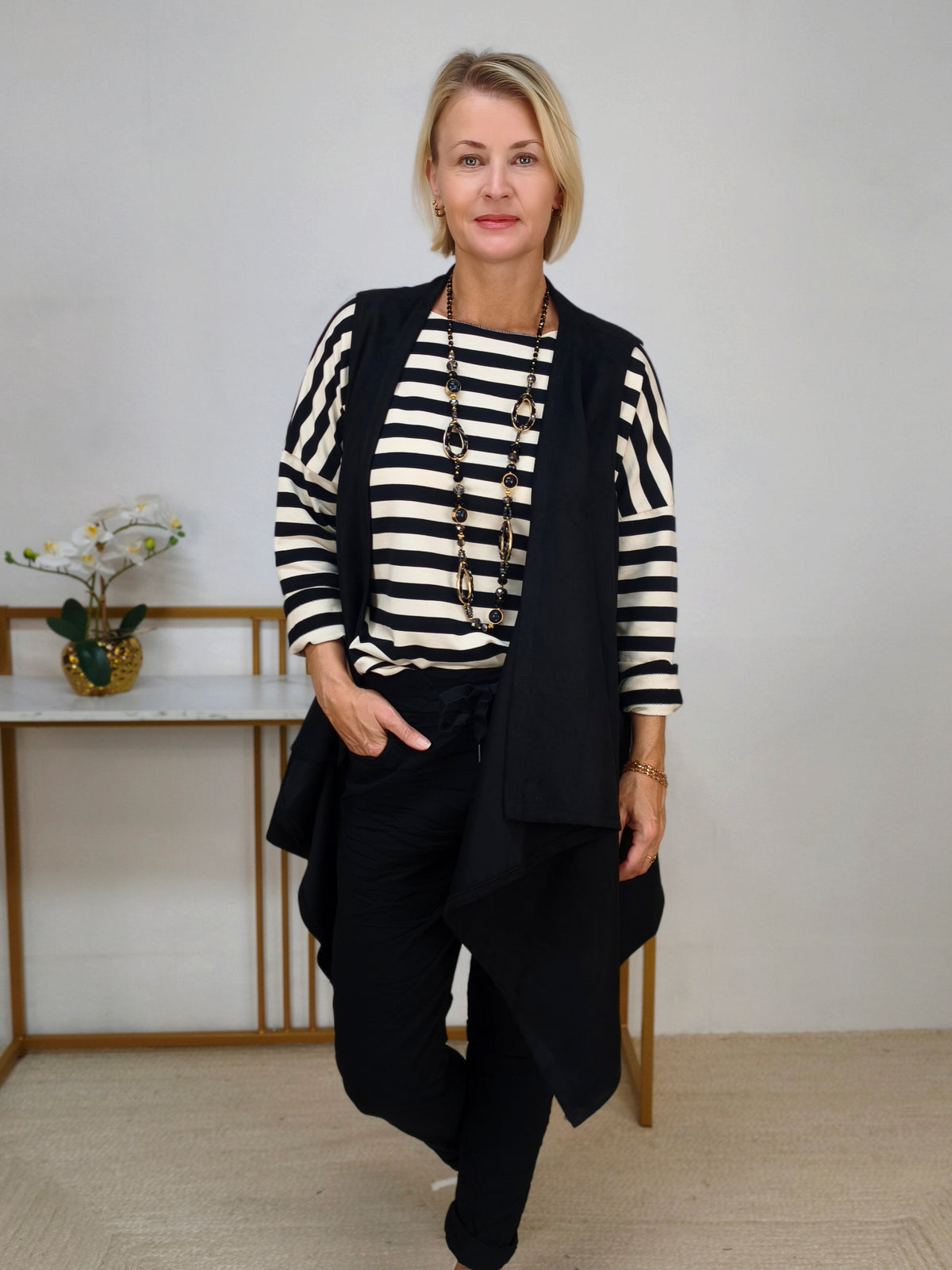 Weste "Anni" in schwarz (38-44)