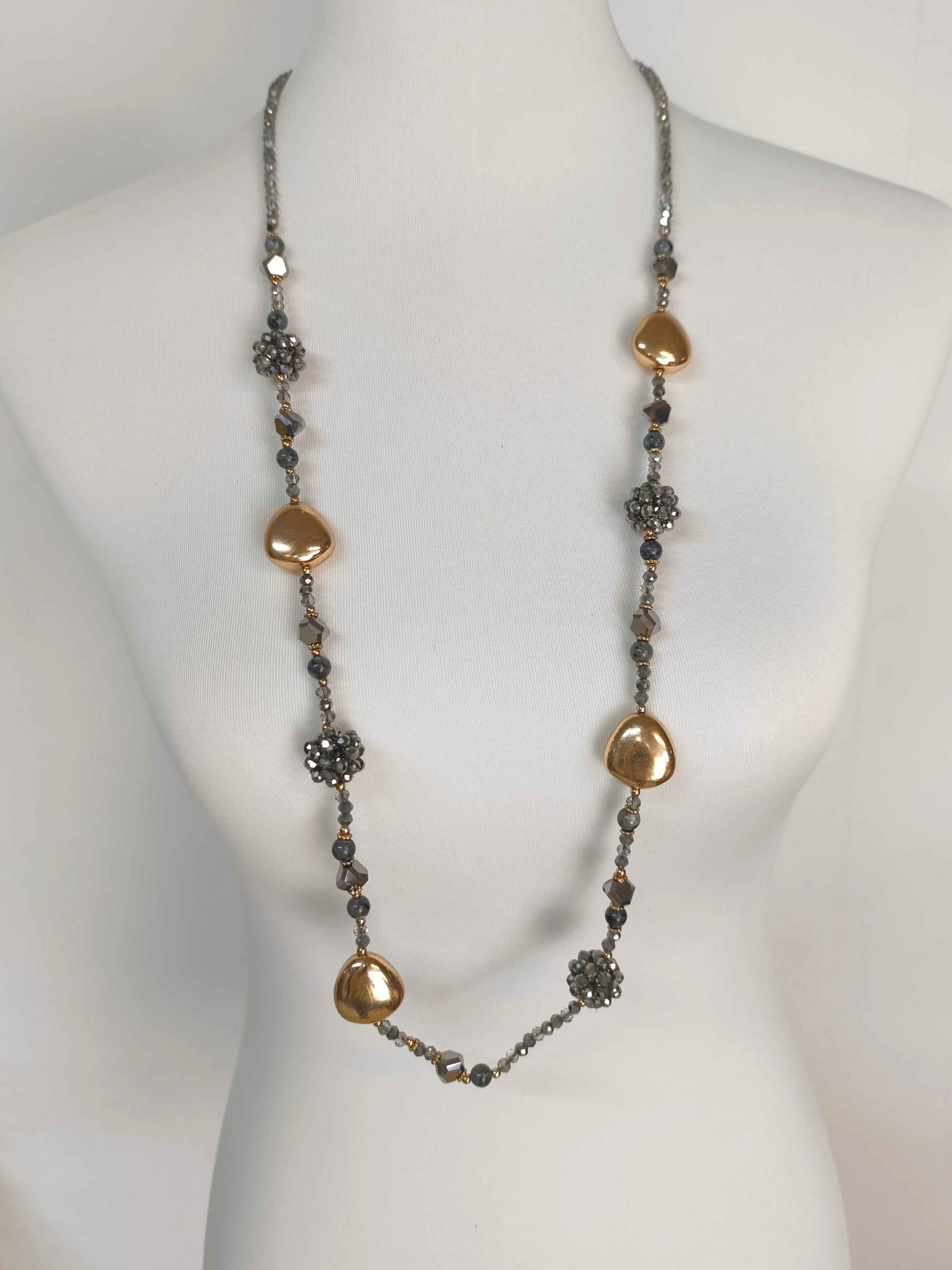 Lange Perlenkette Grau/Gold
