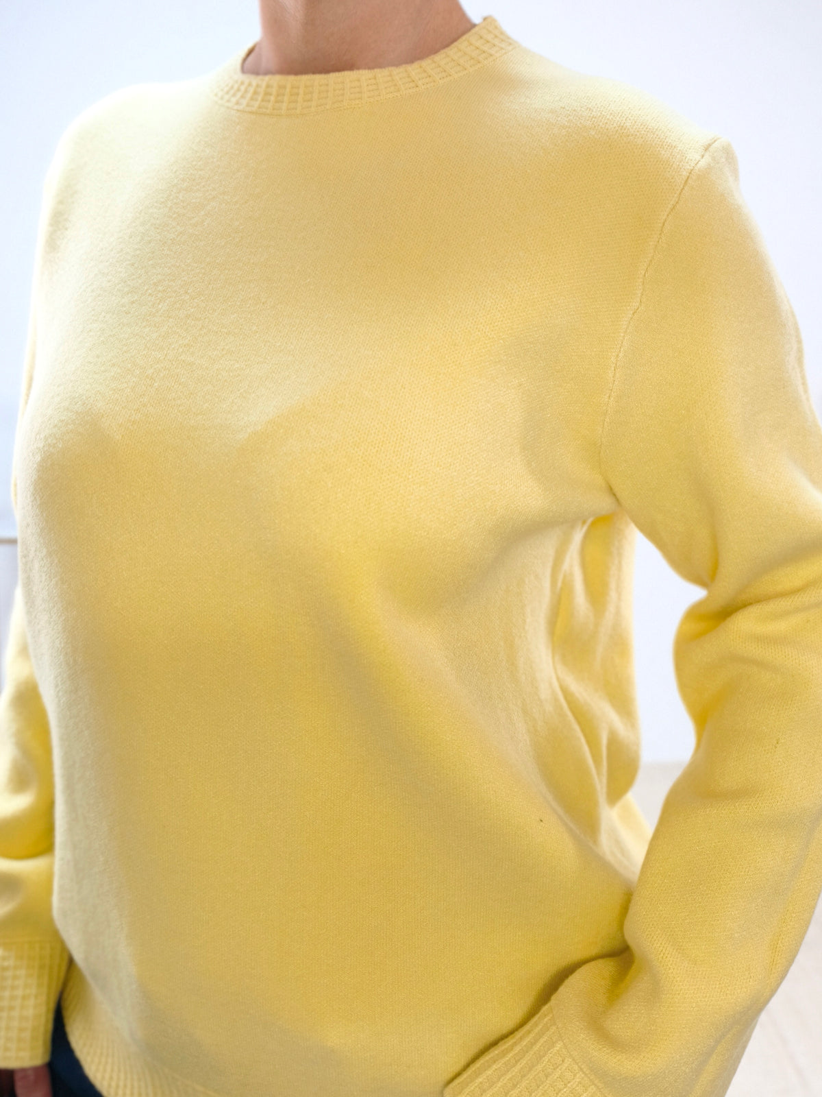 Feinstrick Pullover unifarben in Buttergelb (38-42)