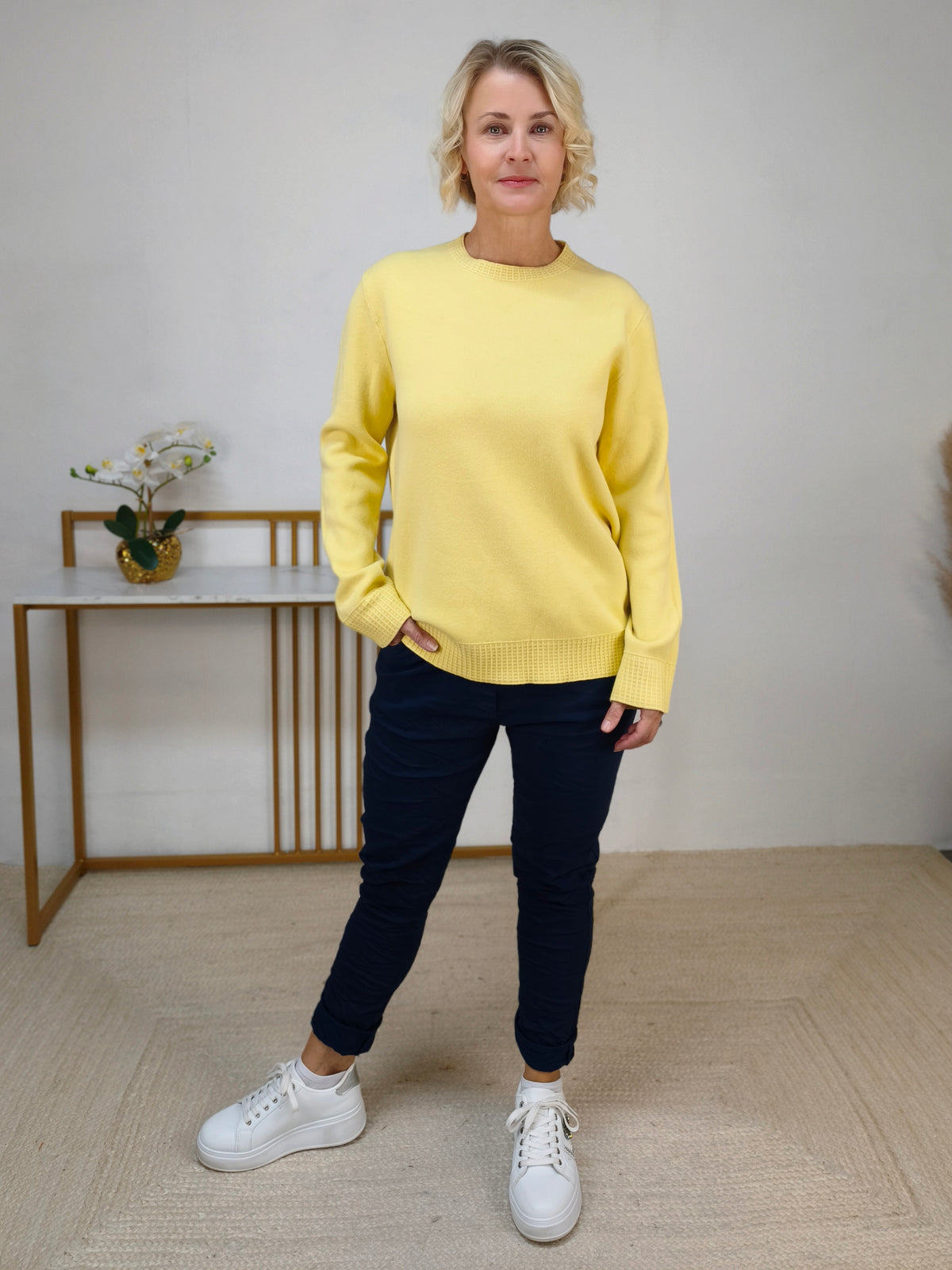 Feinstrick Pullover unifarben in Buttergelb (38-42)