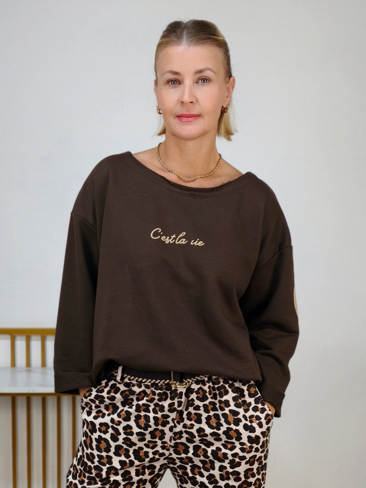 Sweatshirt "C'est la vie" aus Baumwolle Dunkelbraun (40-44)