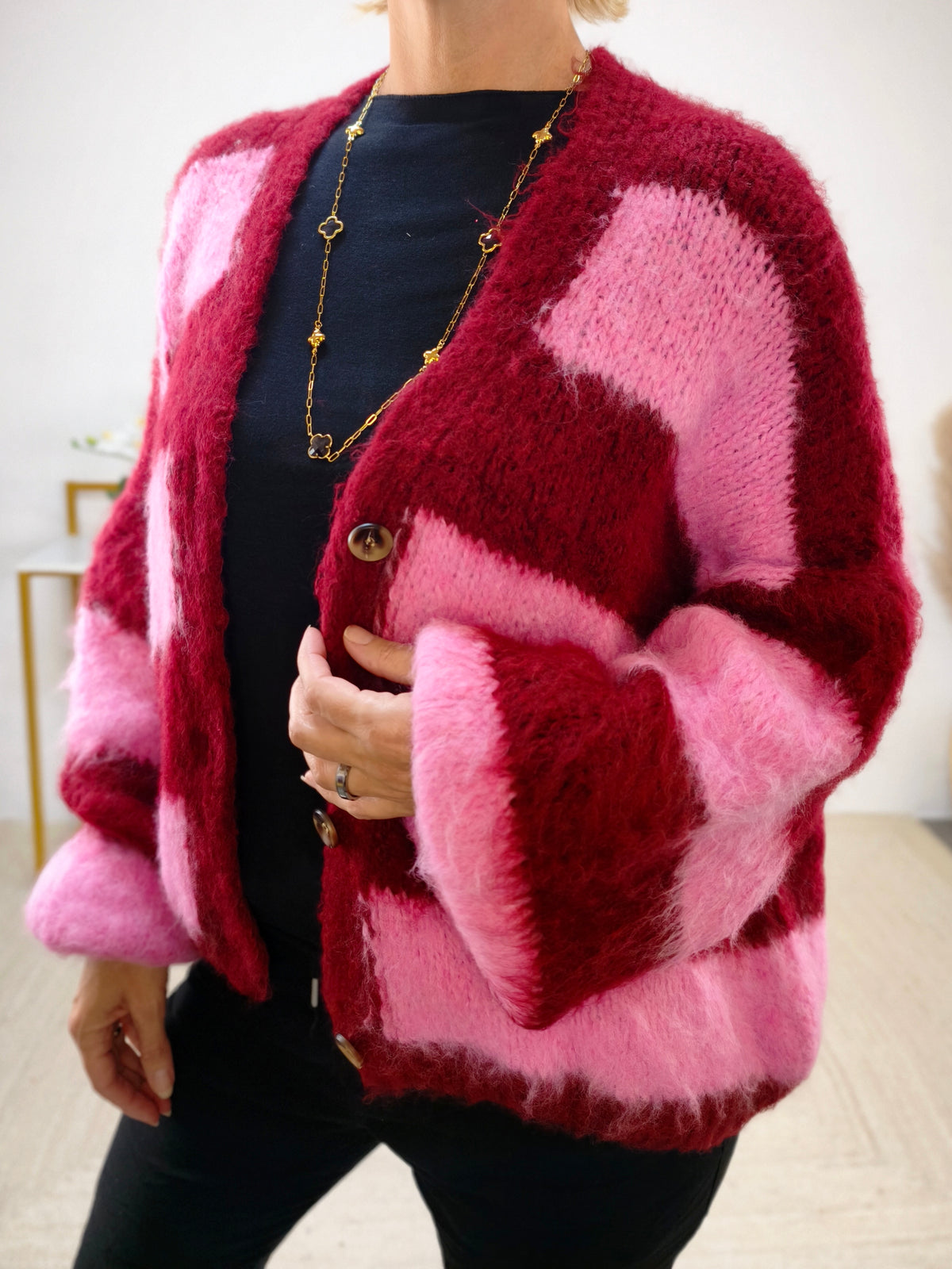 Kuschelige Strickjacke gestreift (38-44)