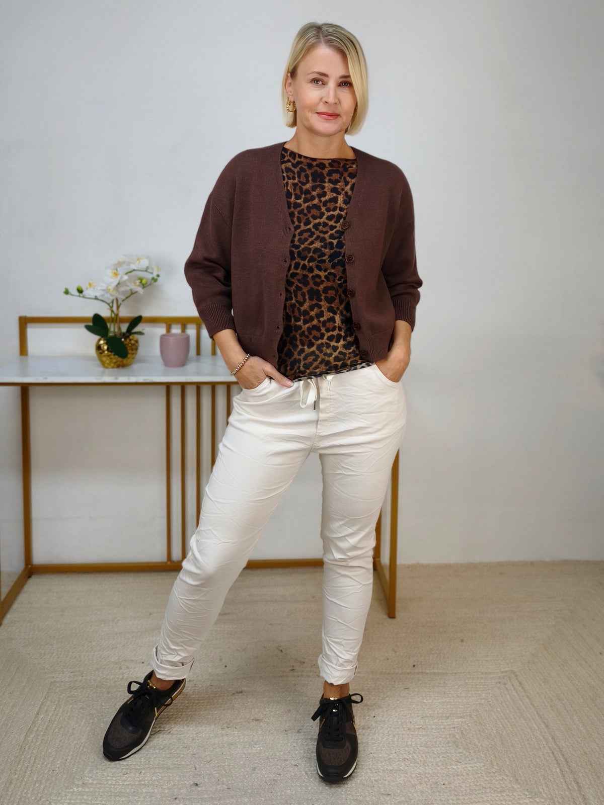 Strickjacke "Steffi" Uni Dunkelbraun (36-40)