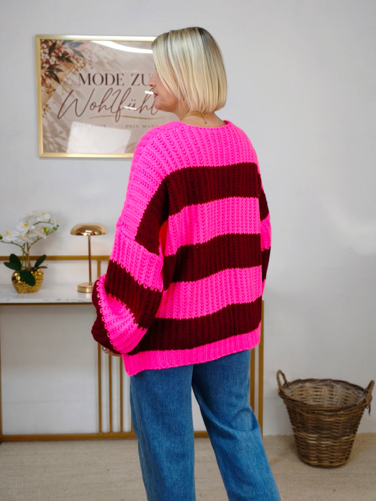 Warme Strickjacke gestreift (38-44)