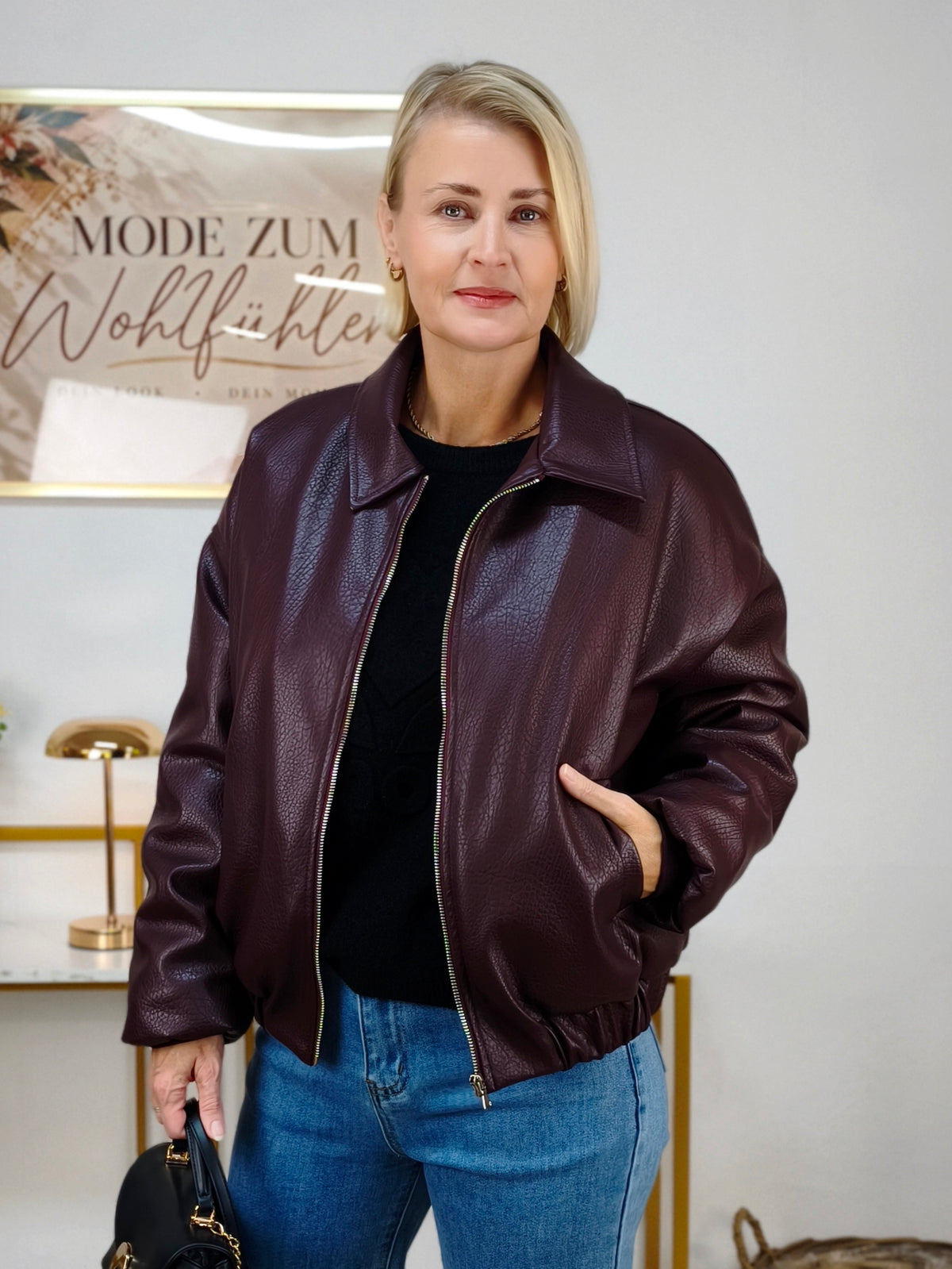 Warme Jacke in Lederoptik in Burgundy (38-42)