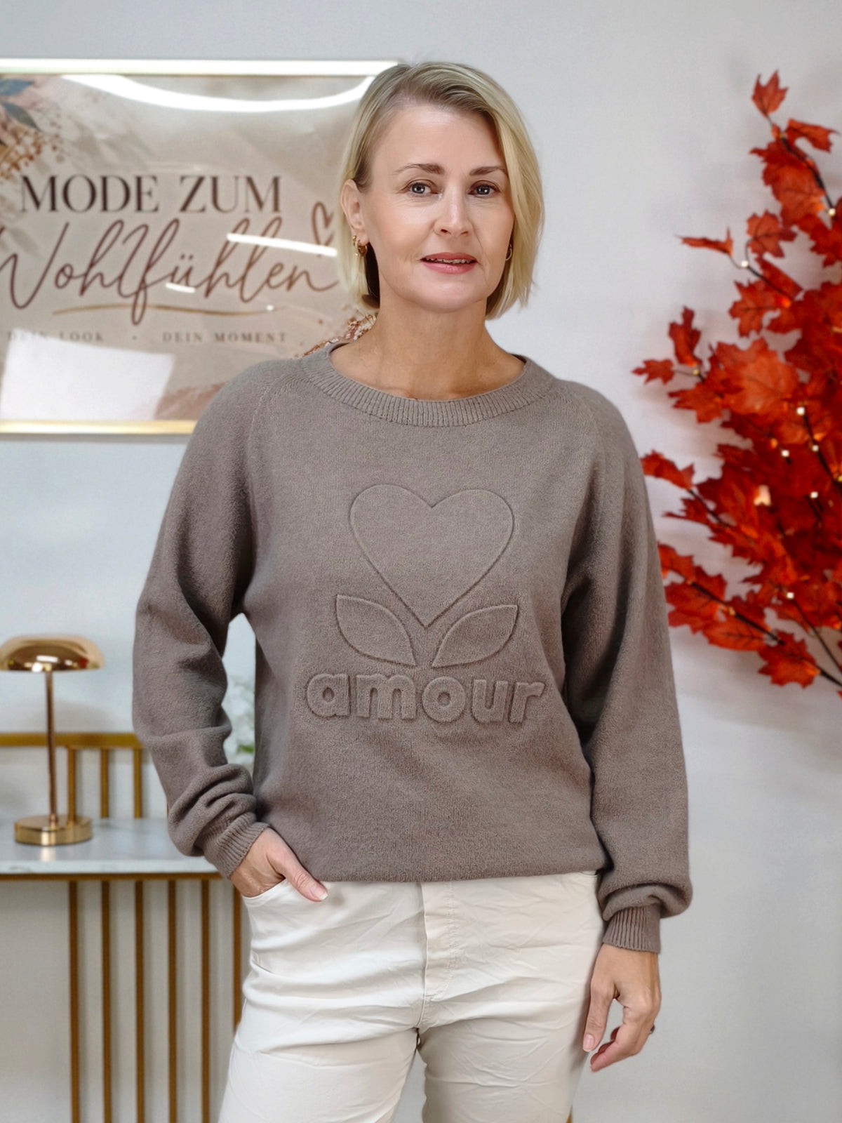 Einfarbiger Pullover "Amour" in Taupe (36-42)