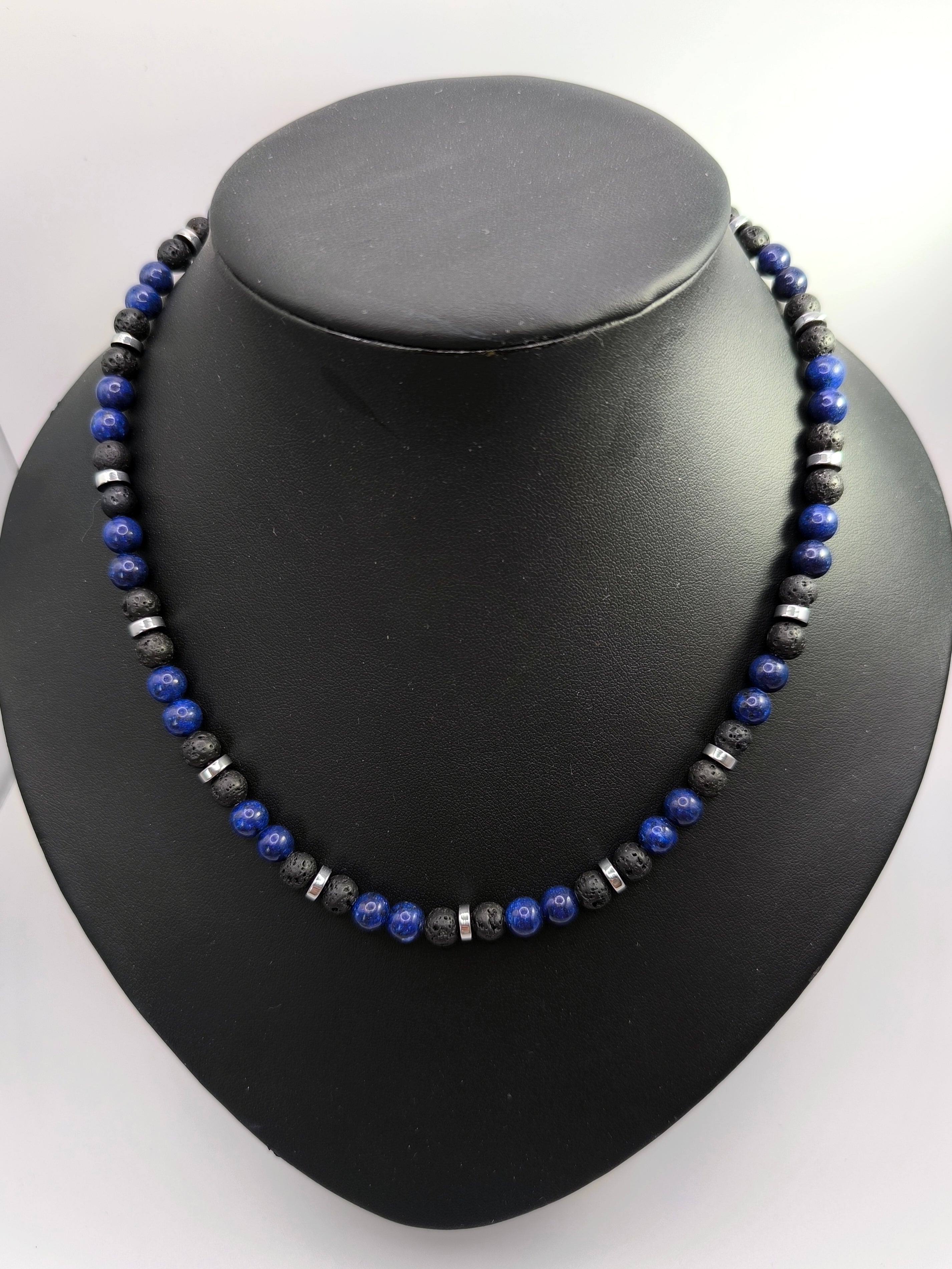 Lapislazuli und Lava Kette mit Hämatit