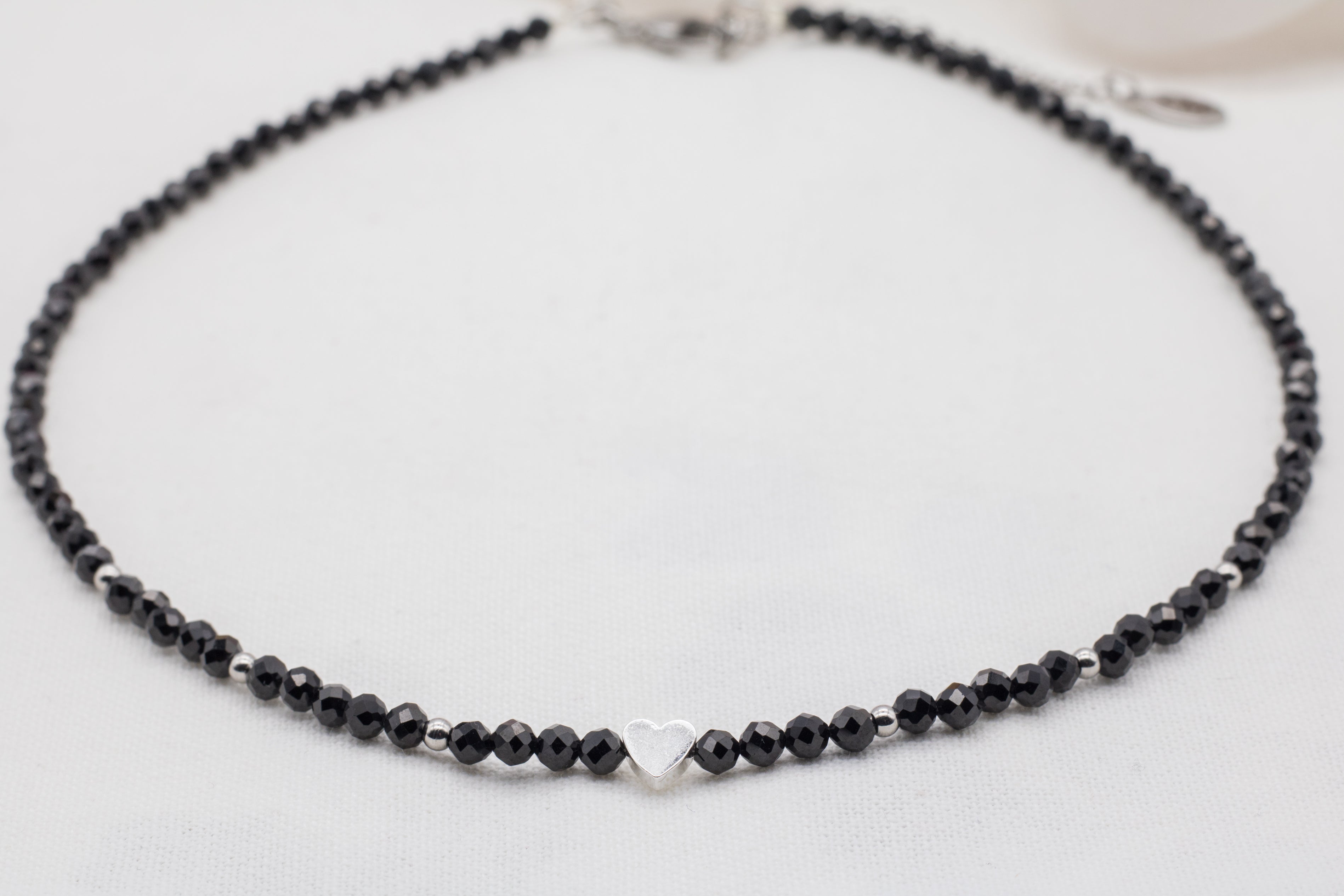 zarte Perlenkette "Carmen"