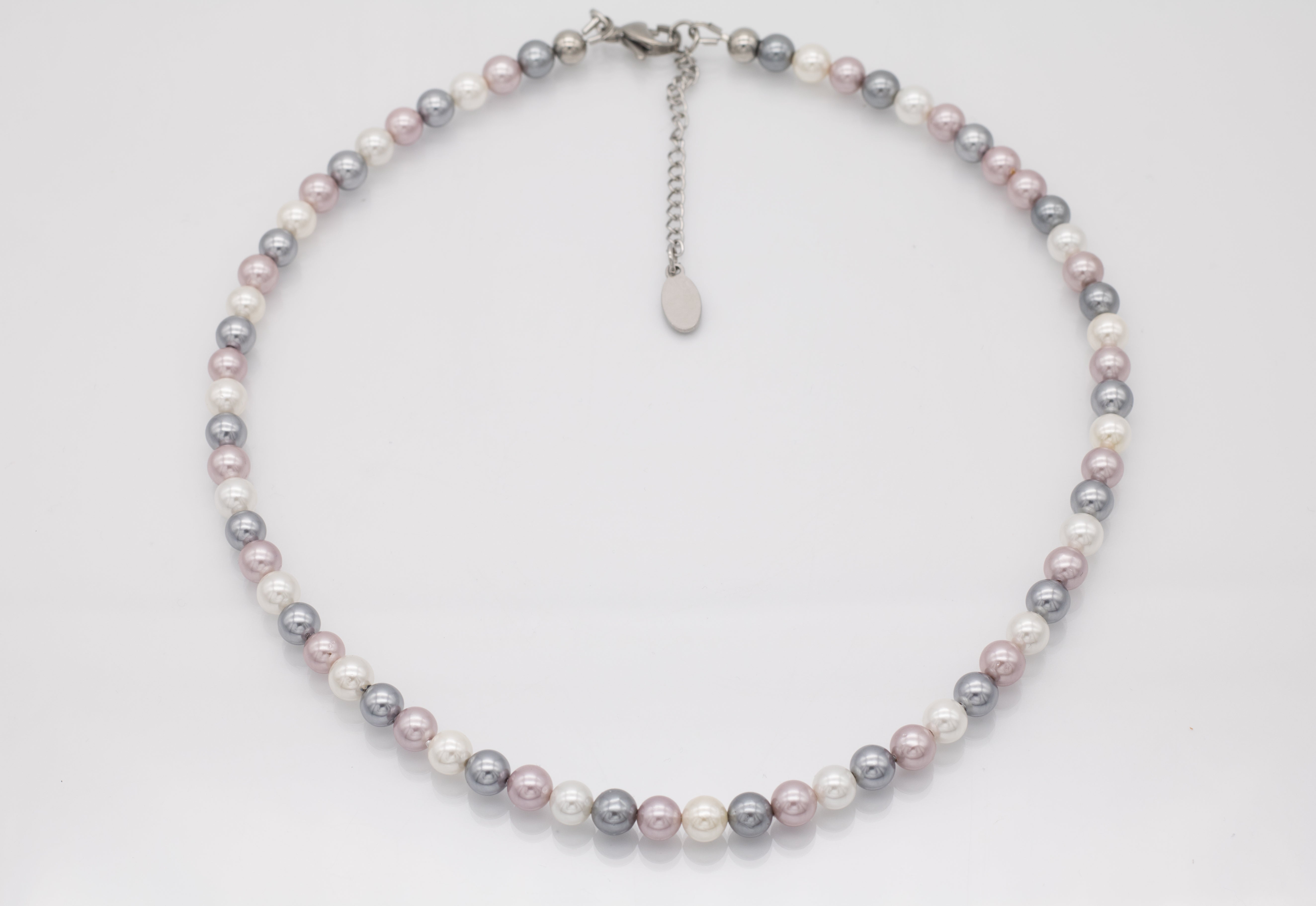 Perlenkette mehrfarbig