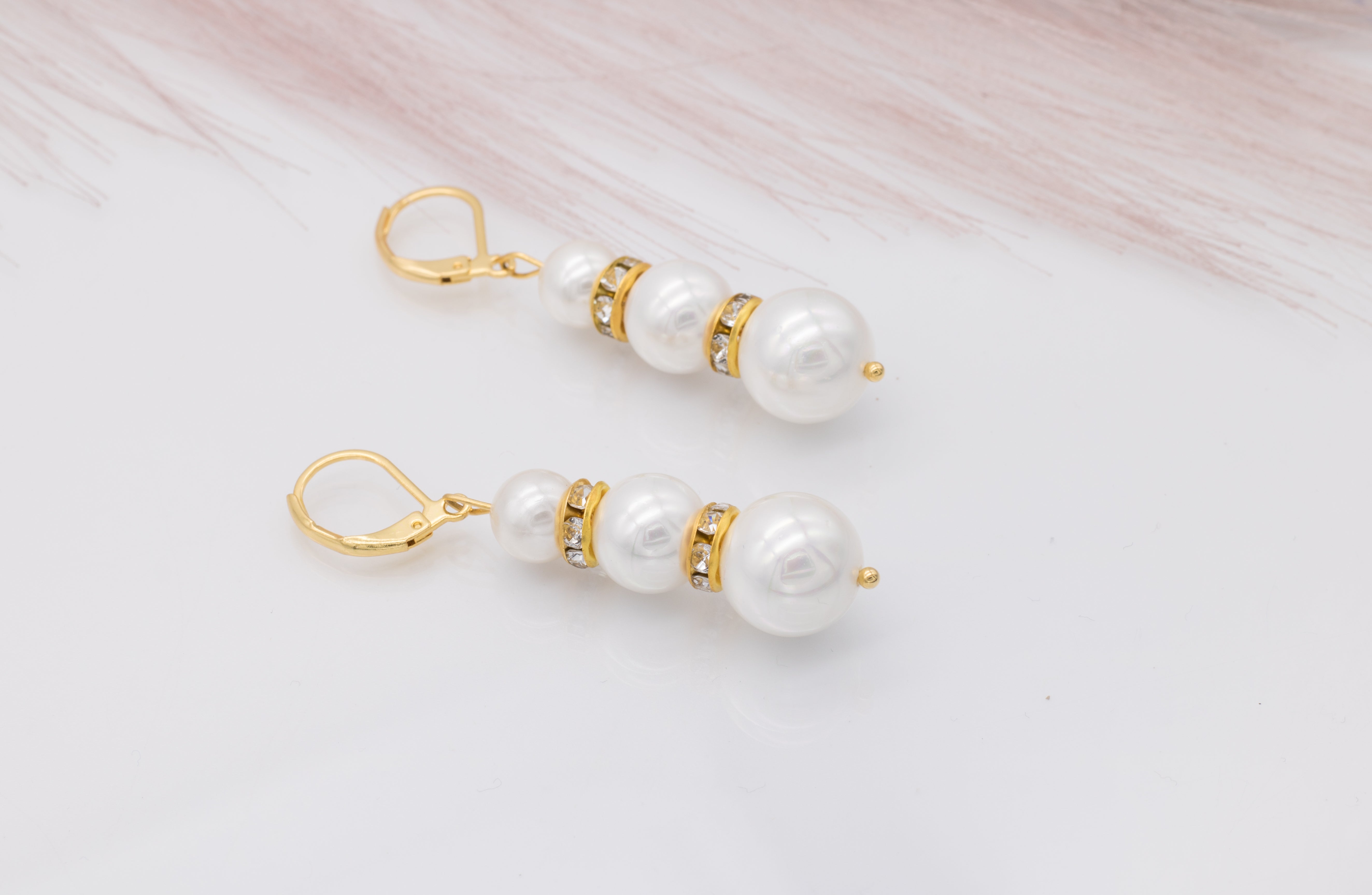 Damenschmuck mit Perlen