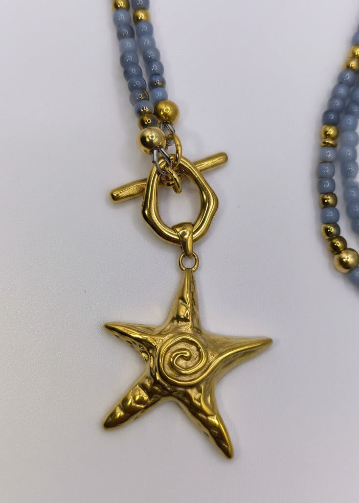 Lange Halskette mit kleinen Perlchen hellblau/gold
