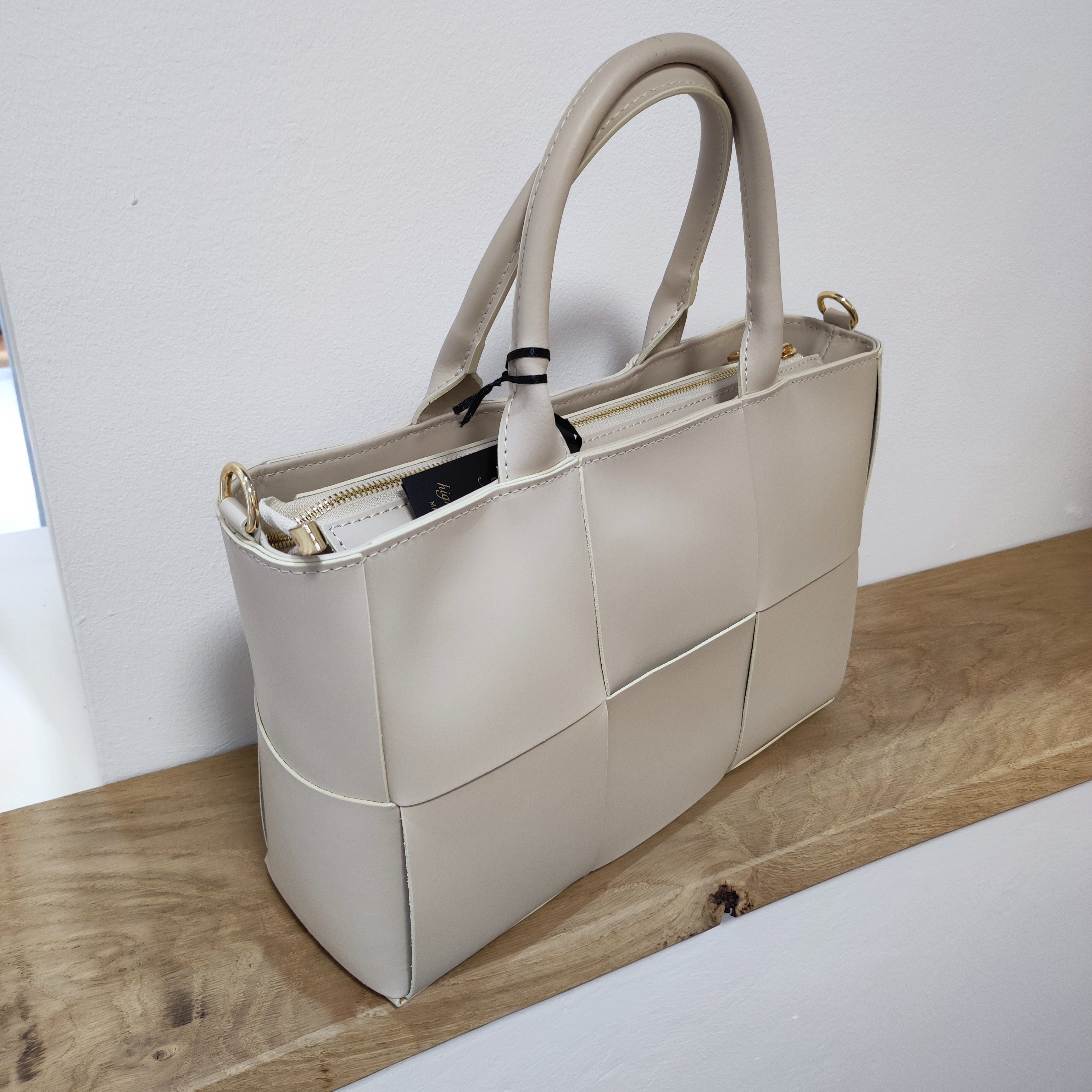 elegante Lederhandtasche Beige