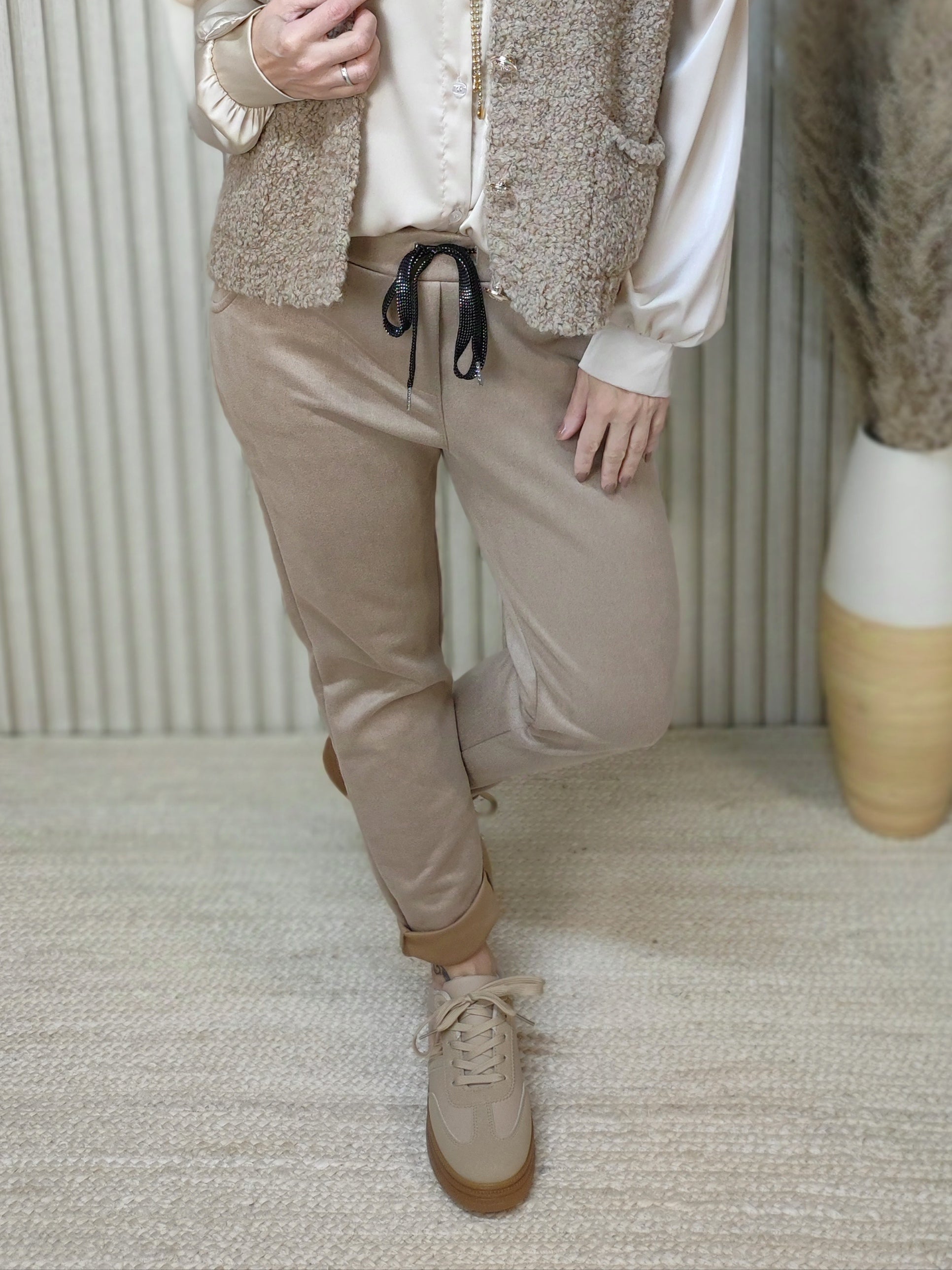 Stretchhose in Wildlederoptik Camel (36 - 40)