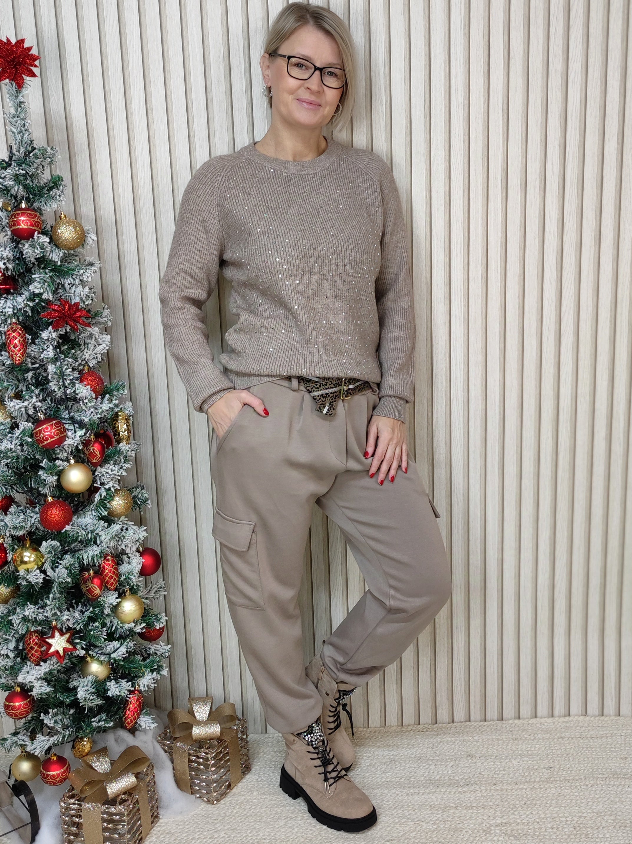 Pulli in mud mit Strass (34-40)