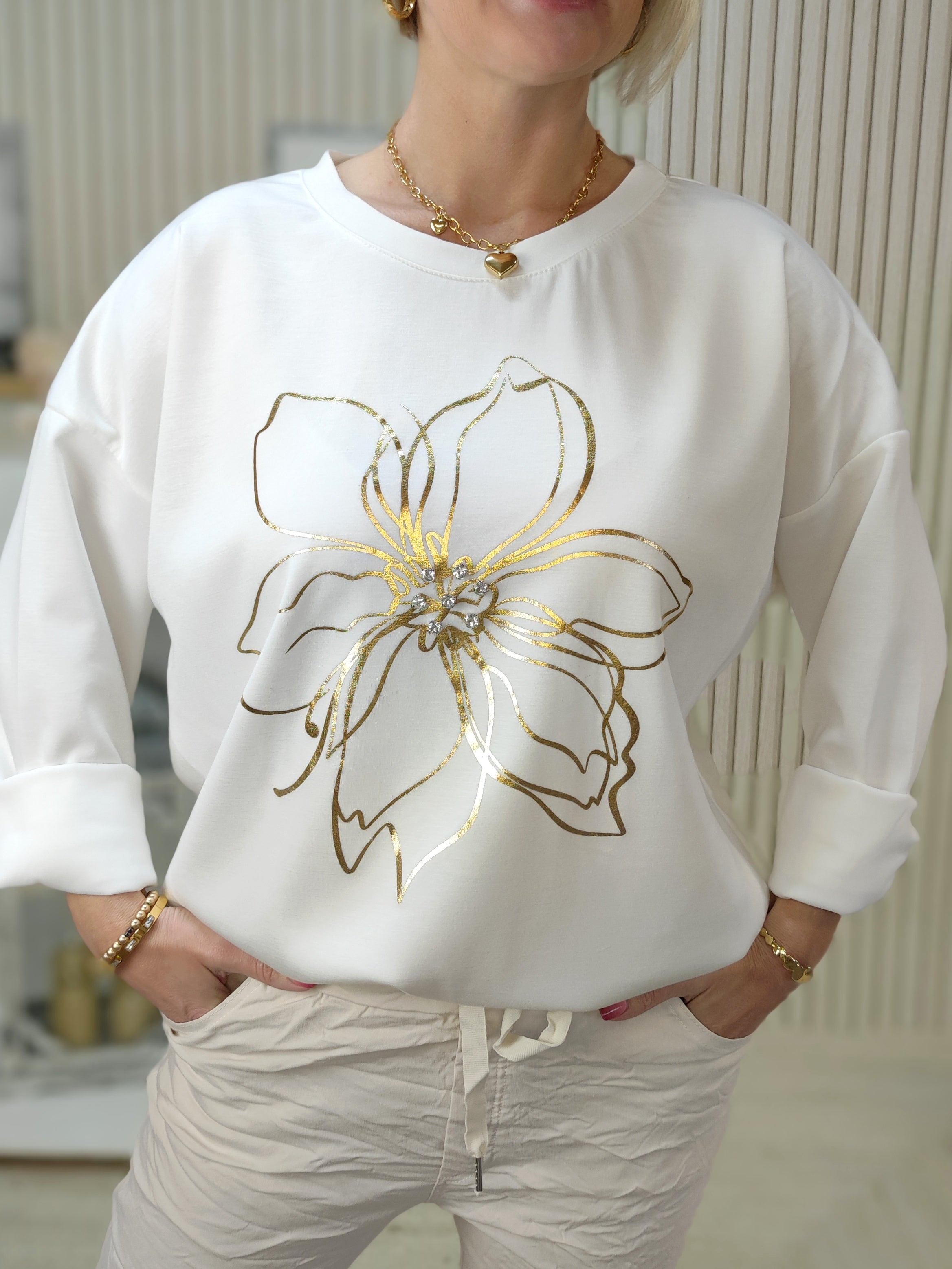 Langarmshirt/Sweatshirt "Flower" weiss (38-44)