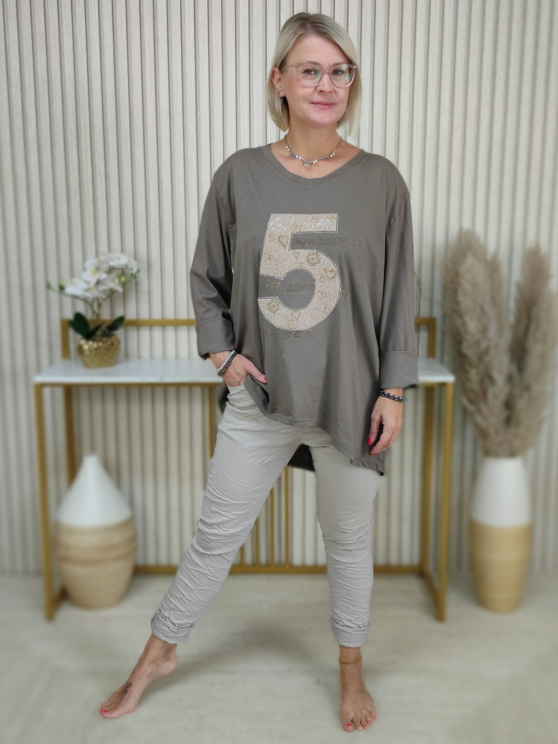 Langarmshirt "Five" mud (38-44)
