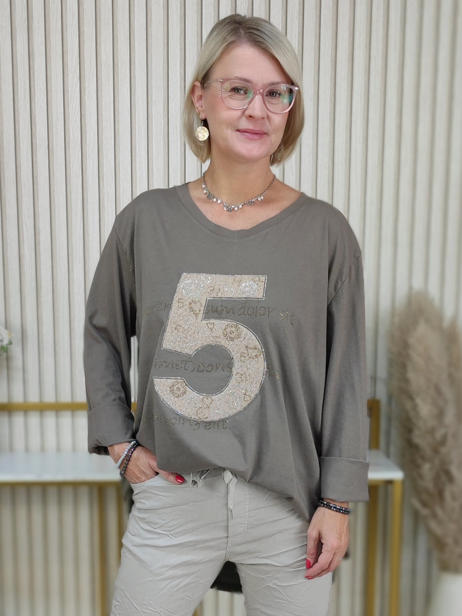 Langarmshirt "Five" mud (38-44)