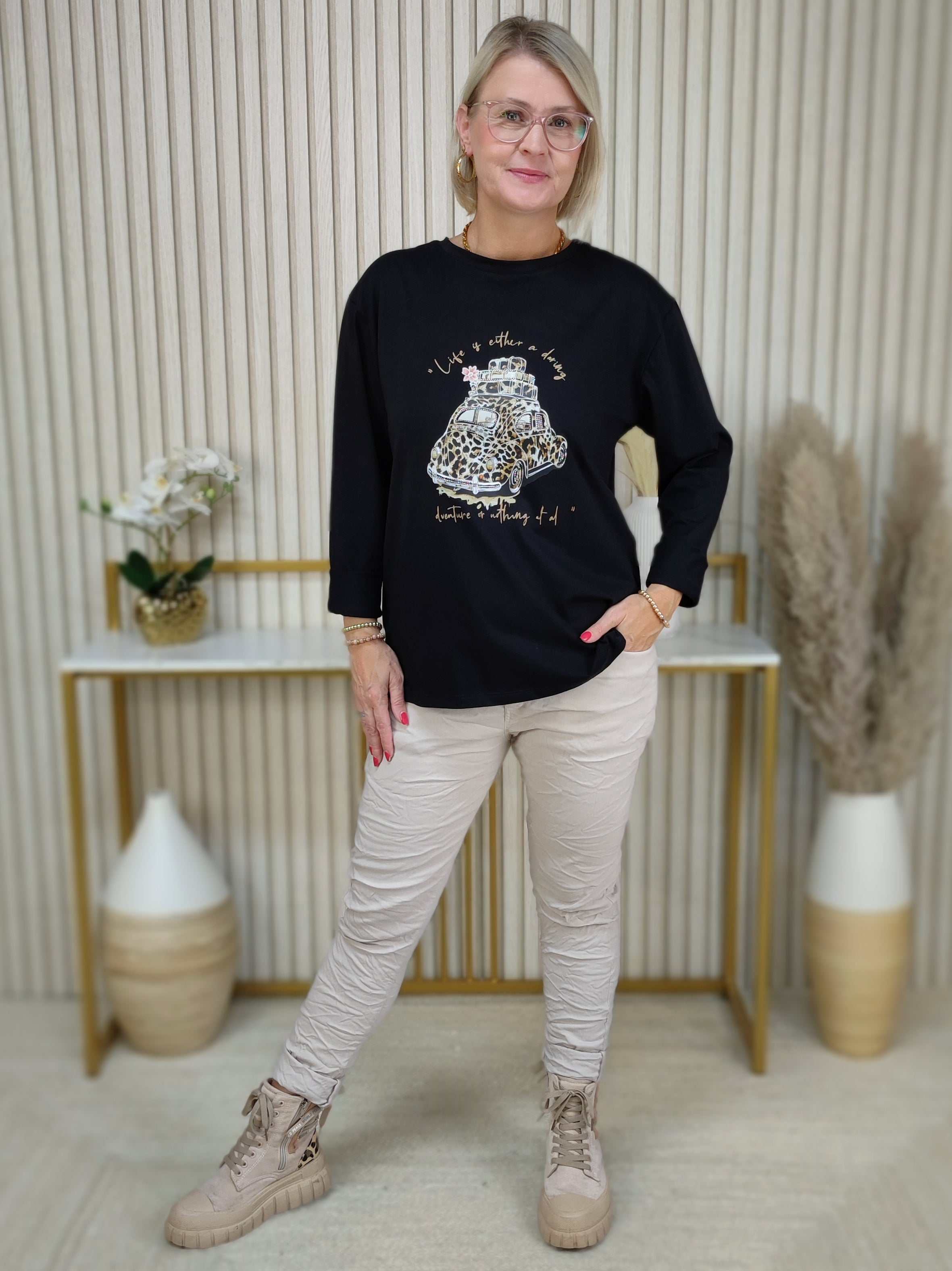 Langarmshirt "Käfer" schwarz in 2 Größen (38-42, 44-46/48)