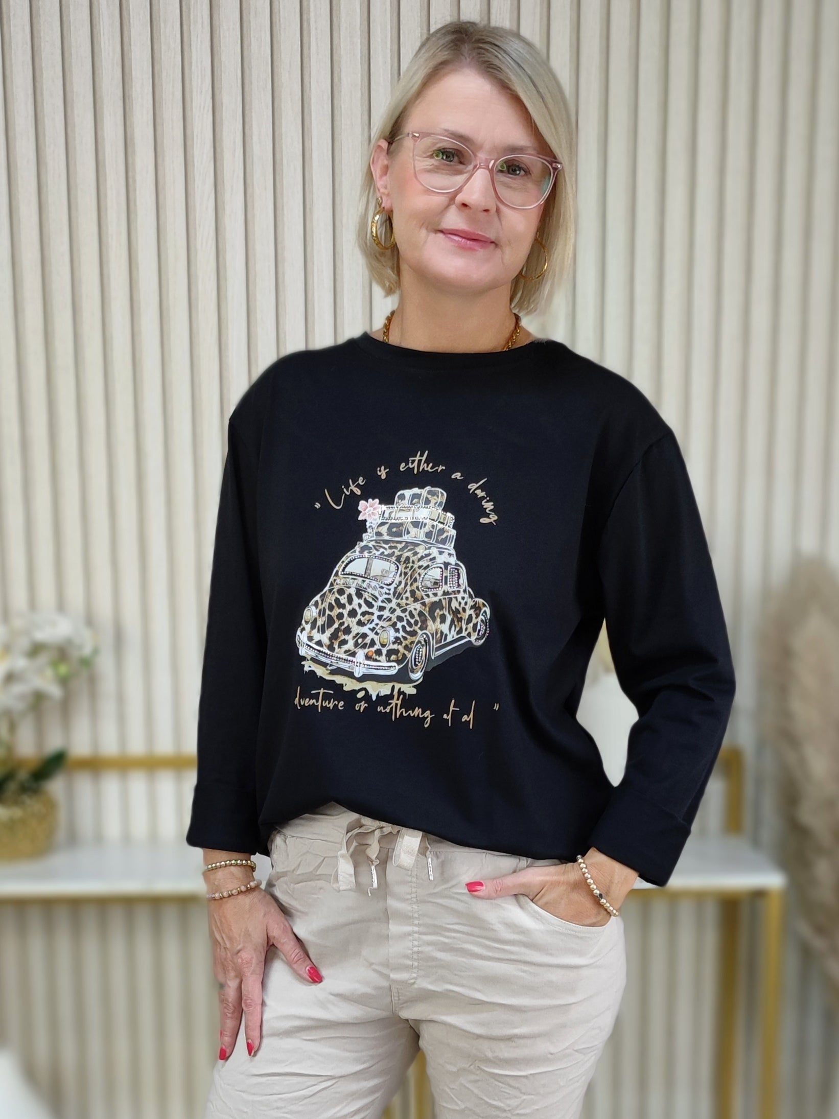 Langarmshirt "Käfer" schwarz in 2 Größen (38-42, 44-46/48)