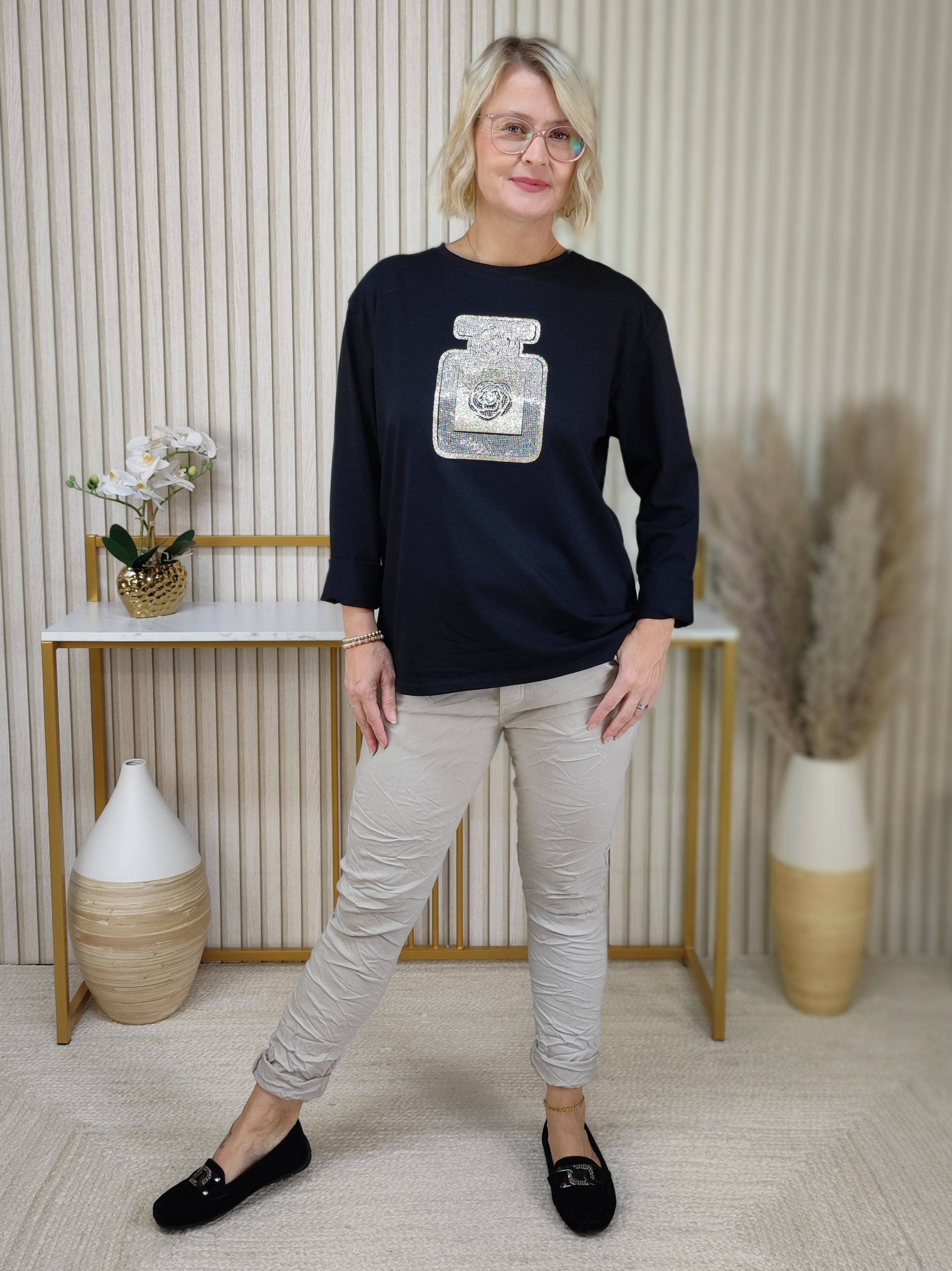Langarmshirt "Flacon" schwarz in 2 Größen (38-42, 44/46-48)