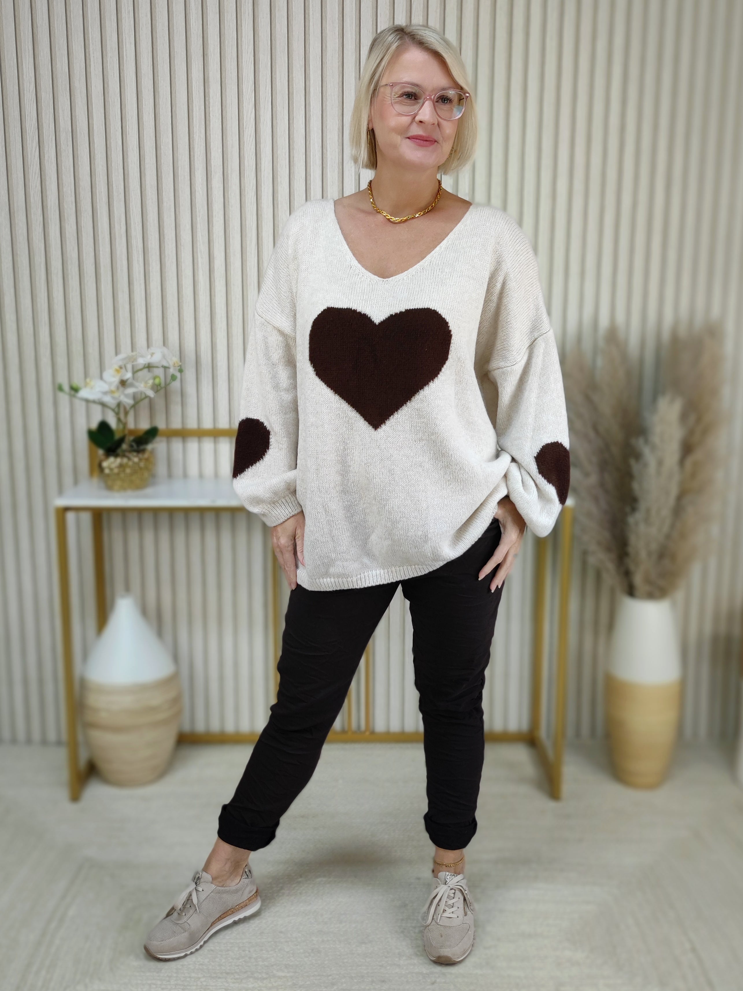 Pullover "Lovely" beige (40-46)