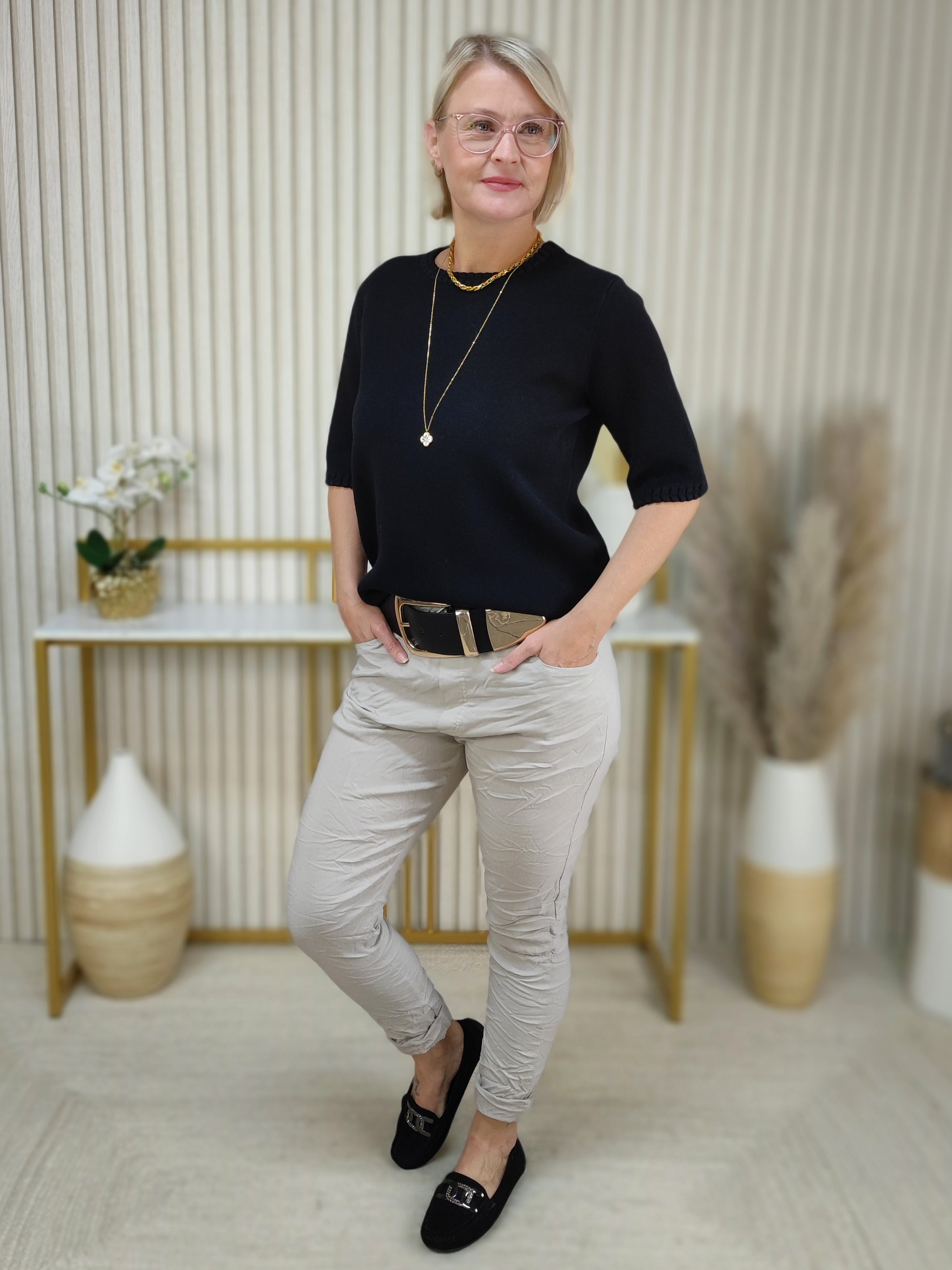 Pullover "Maja" unifarben schwarz (36-42)