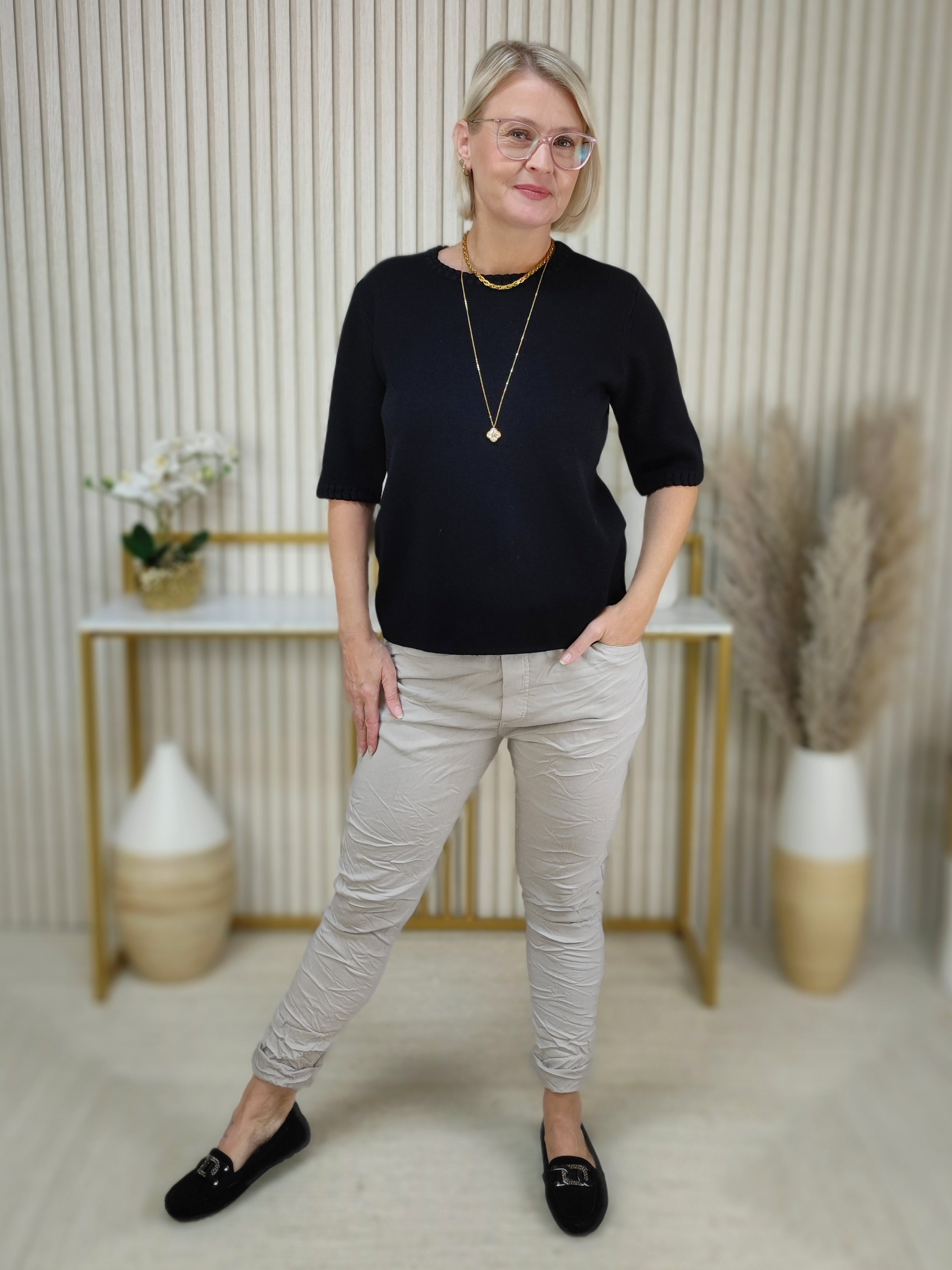 Pullover "Maja" unifarben schwarz (36-42)