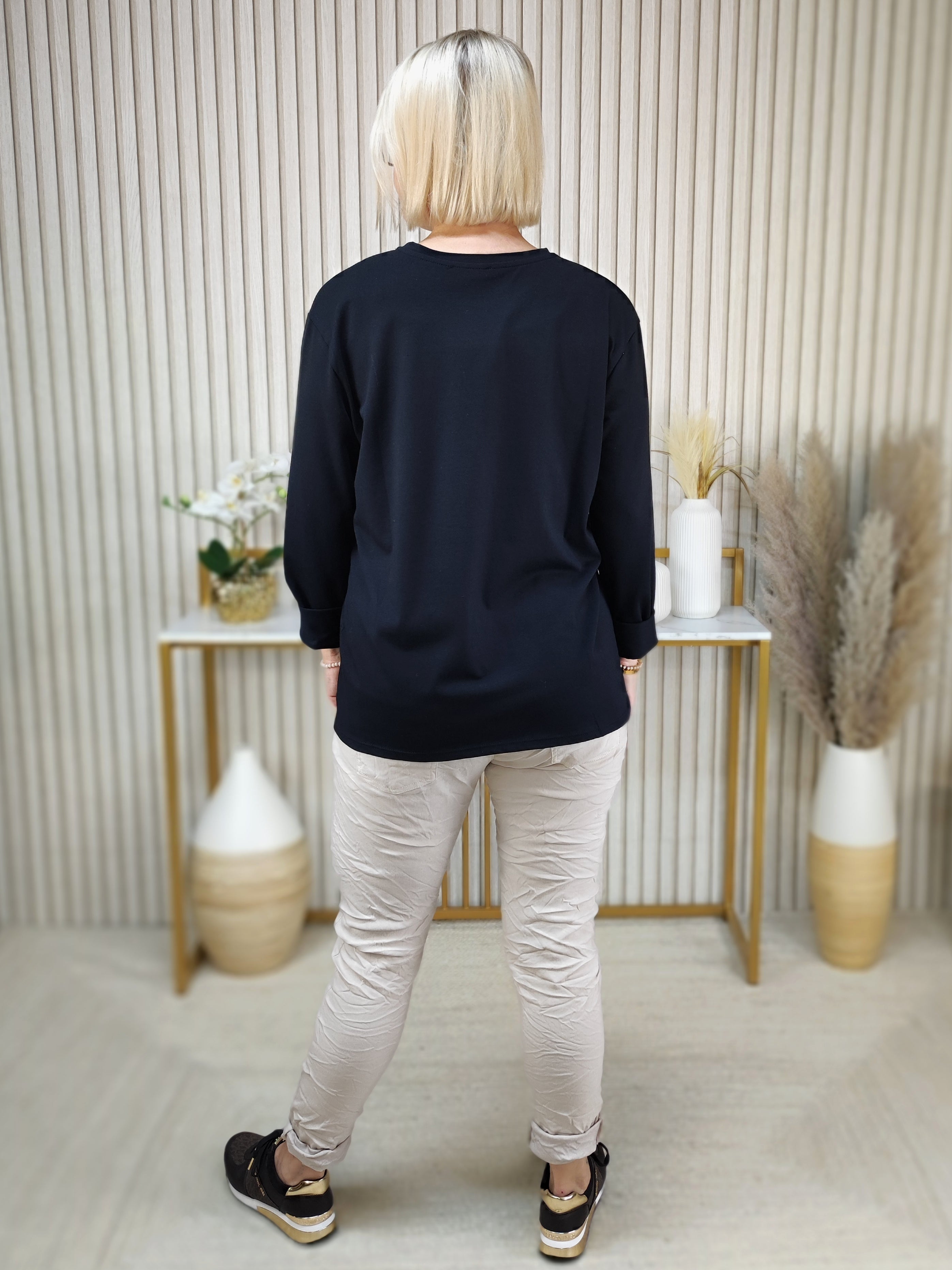 Langarm Shirt "Blume" schwarz (36-42)