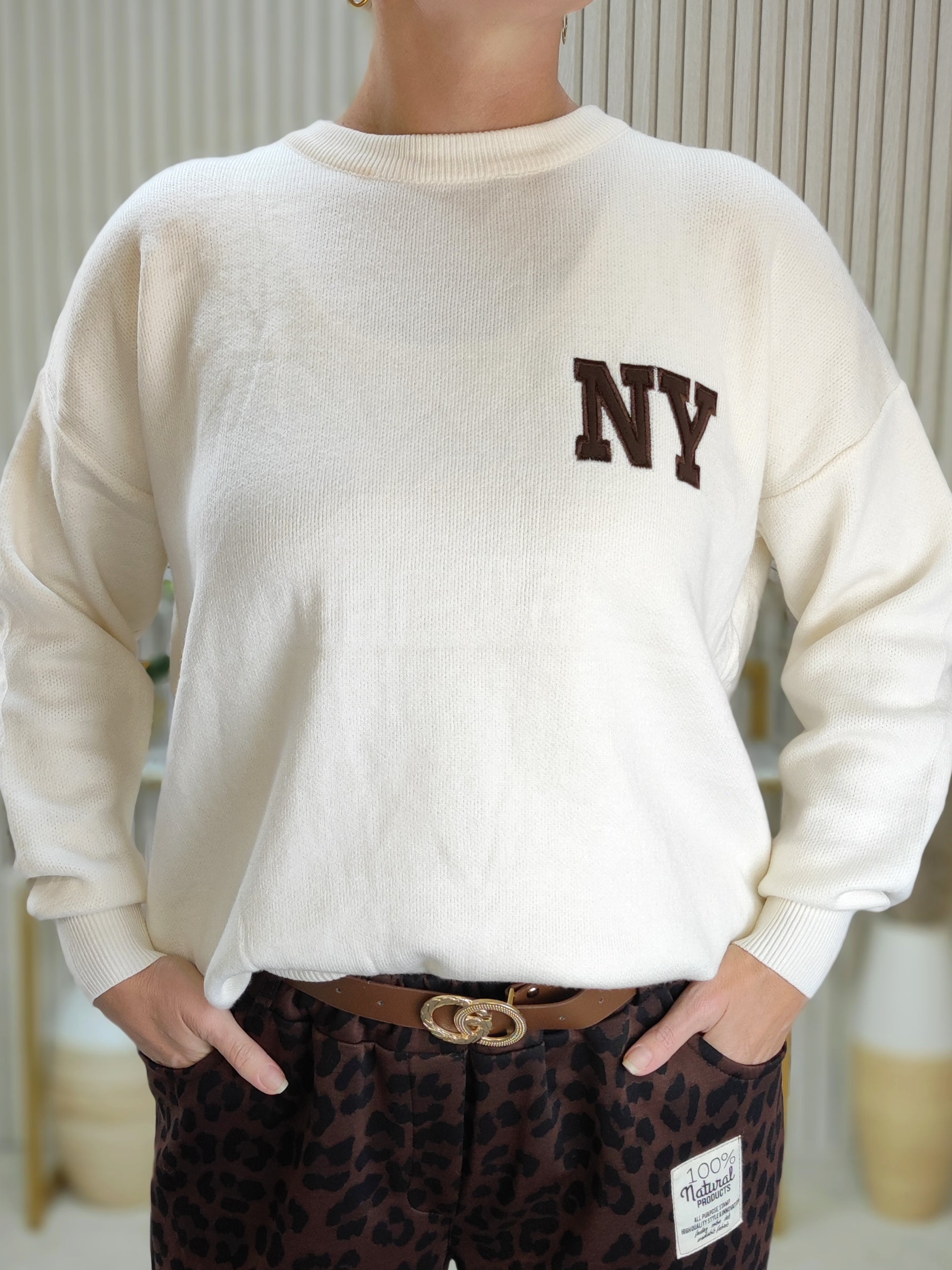 Attraktiver Pullover "NY" in wollweiß (36-42/44)