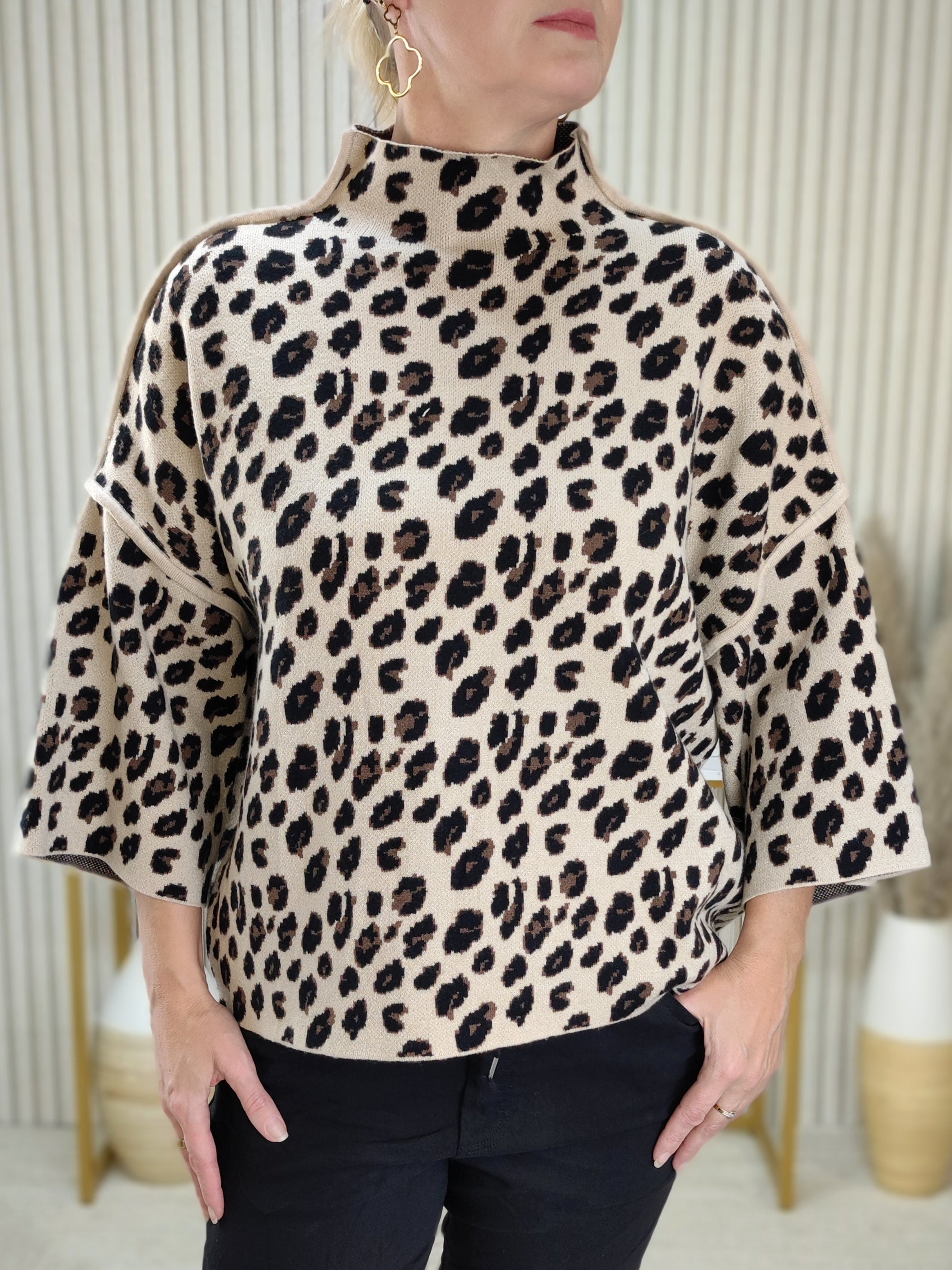 Turtle Neck Pullover im Leo Design (36-44)