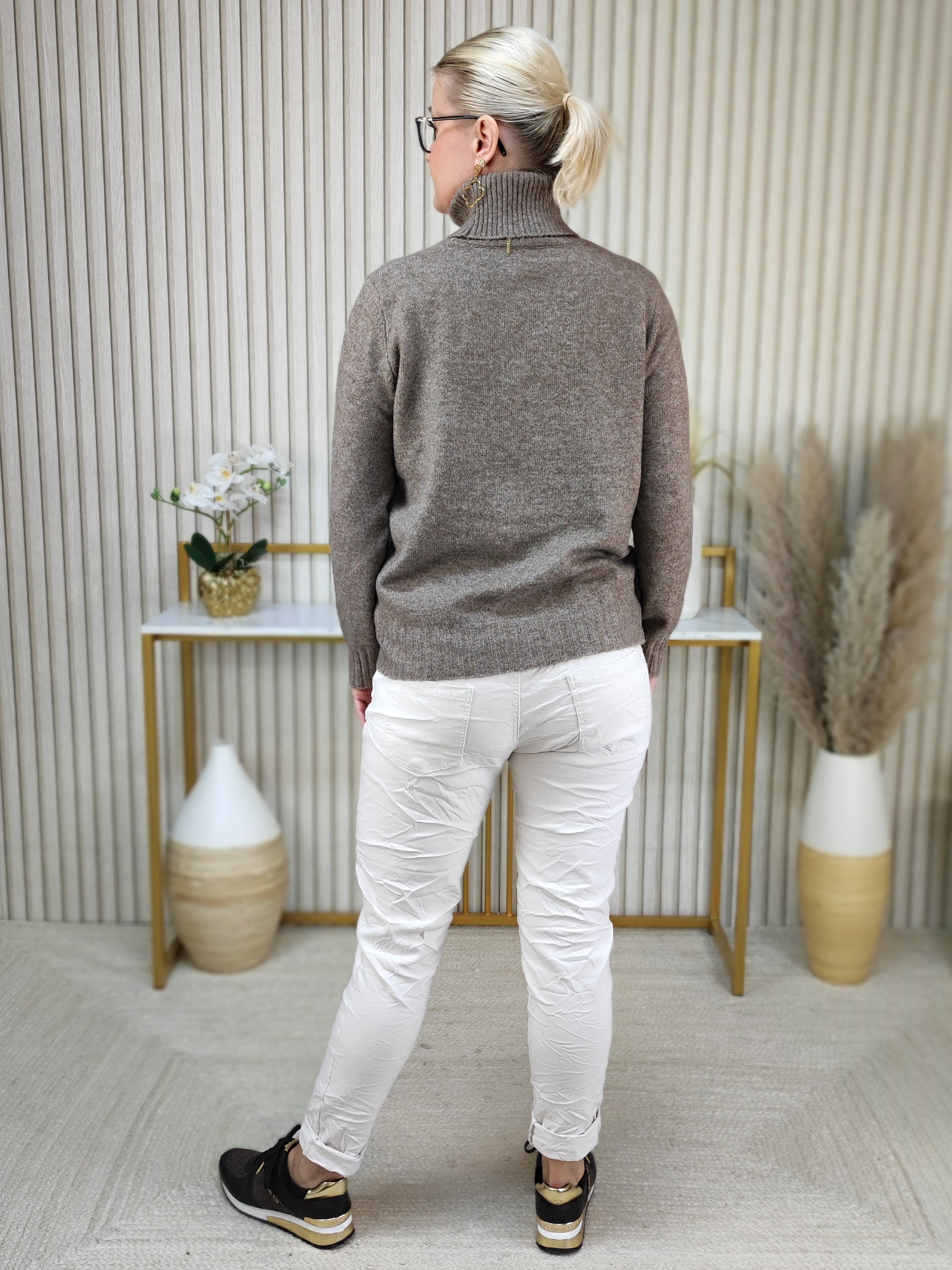 Basic Pullover braun mit weichem Rollkragen (36-42)