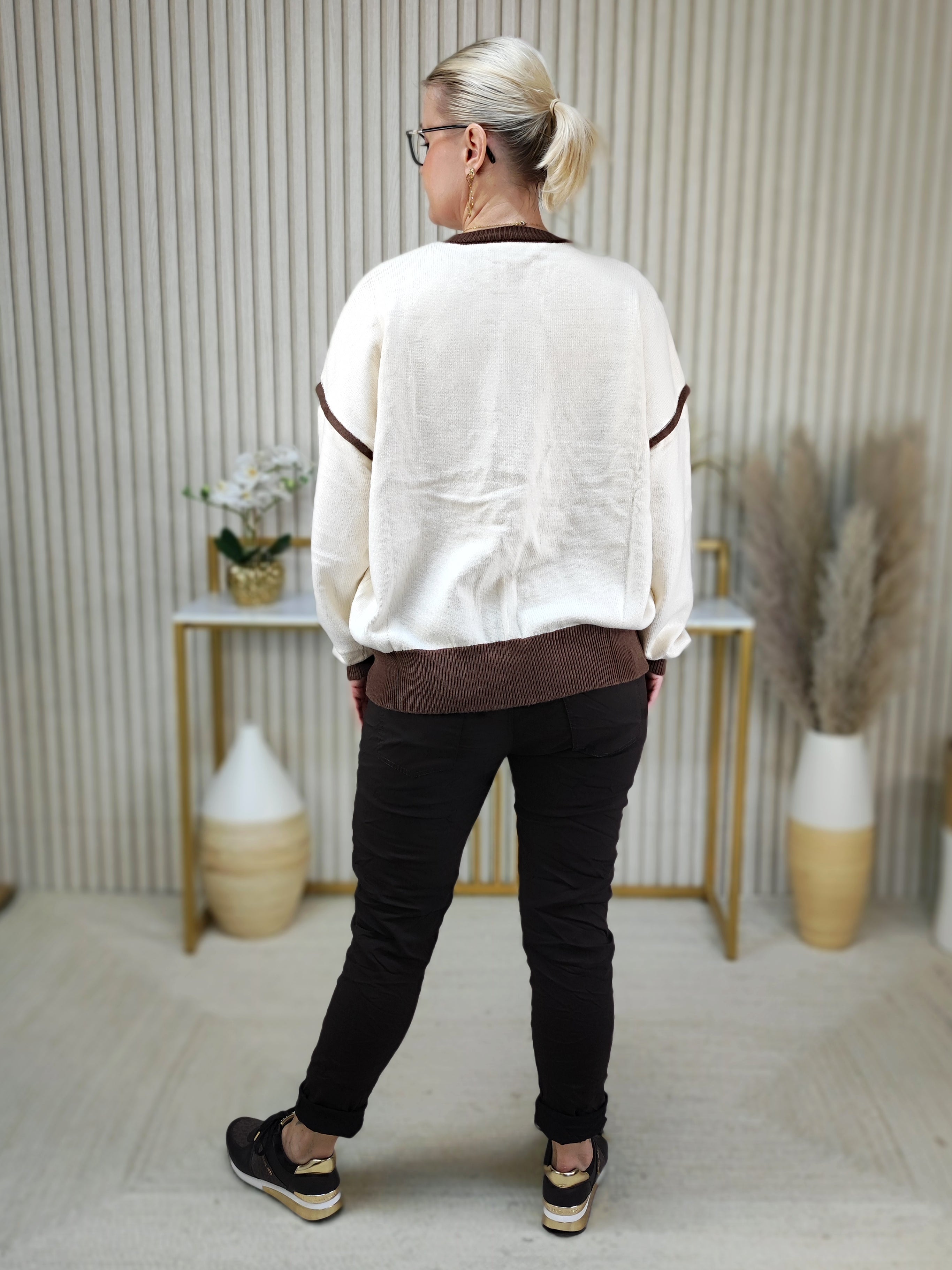 Feinstrick Pullover in creme/schoko (38-44)