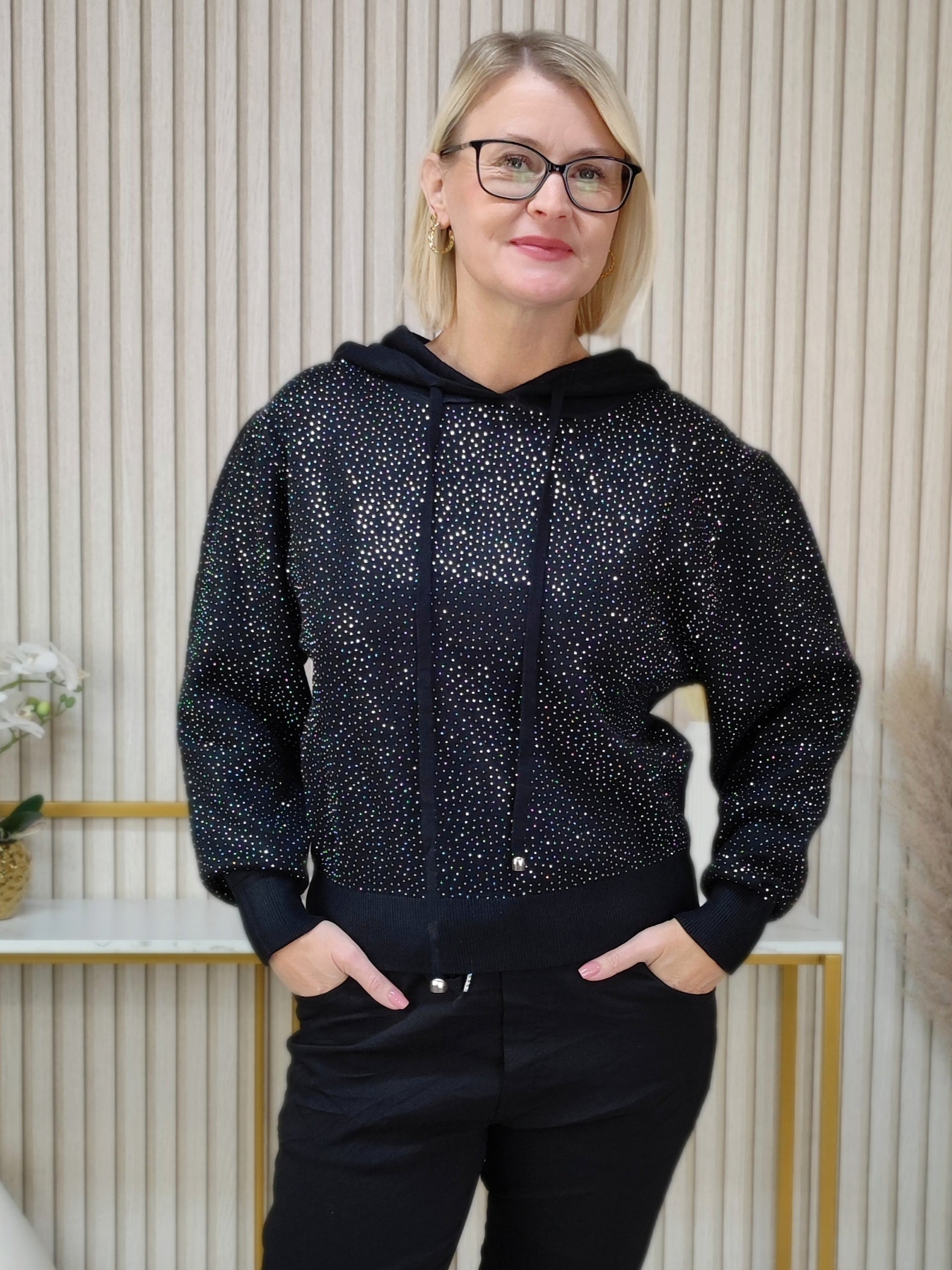 Strick Hoodie mit Strass in schwarz (36-40)