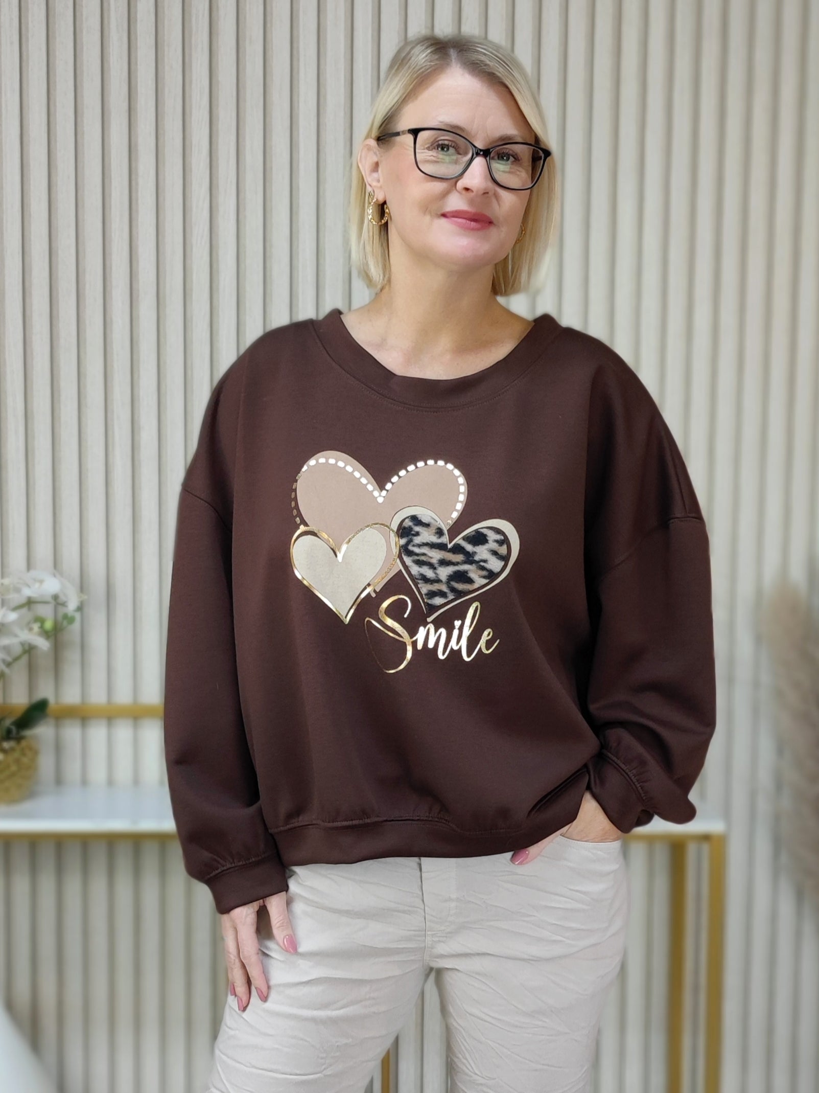 Sweatshirt "Smile" schoko (40-44)