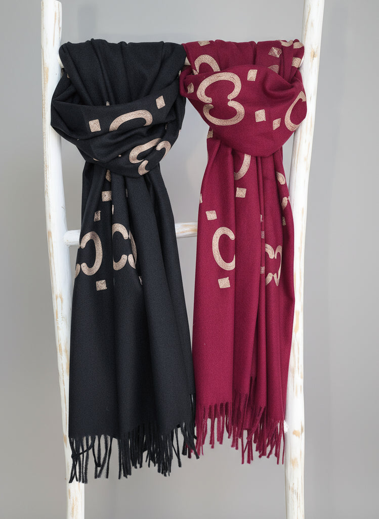 Weicher Winterschal "CC" in 2 Farben