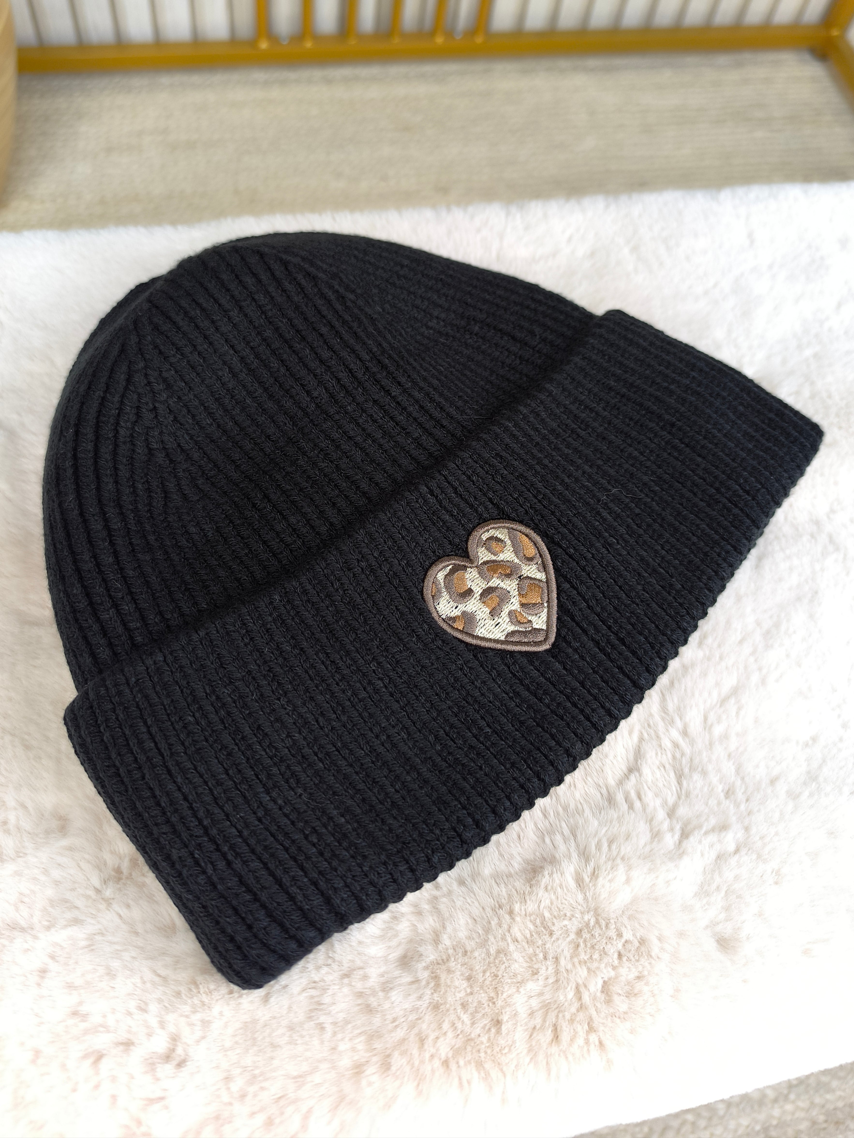 Mütze "Heart" schwarz