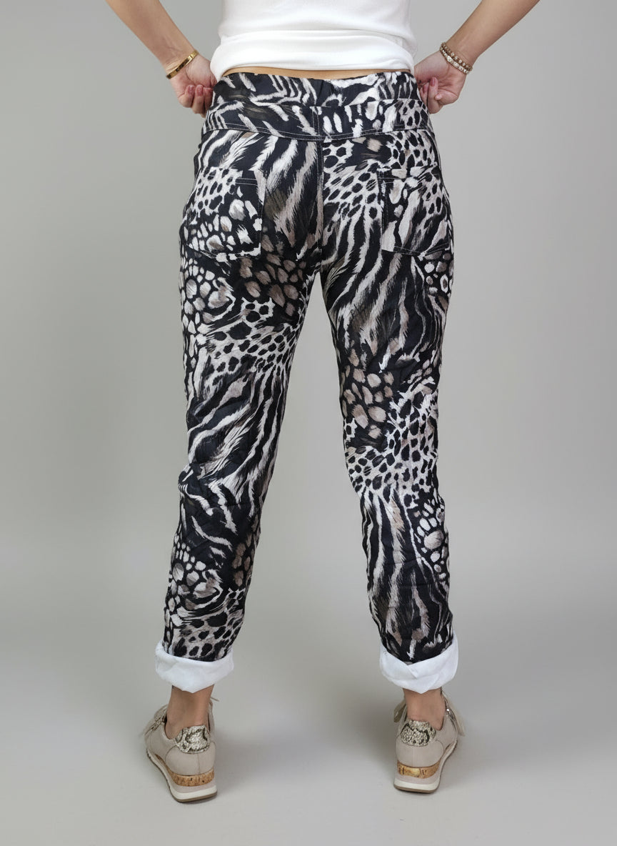 Gemusterte Hose/Joggpant grau/schwarz (38-42)