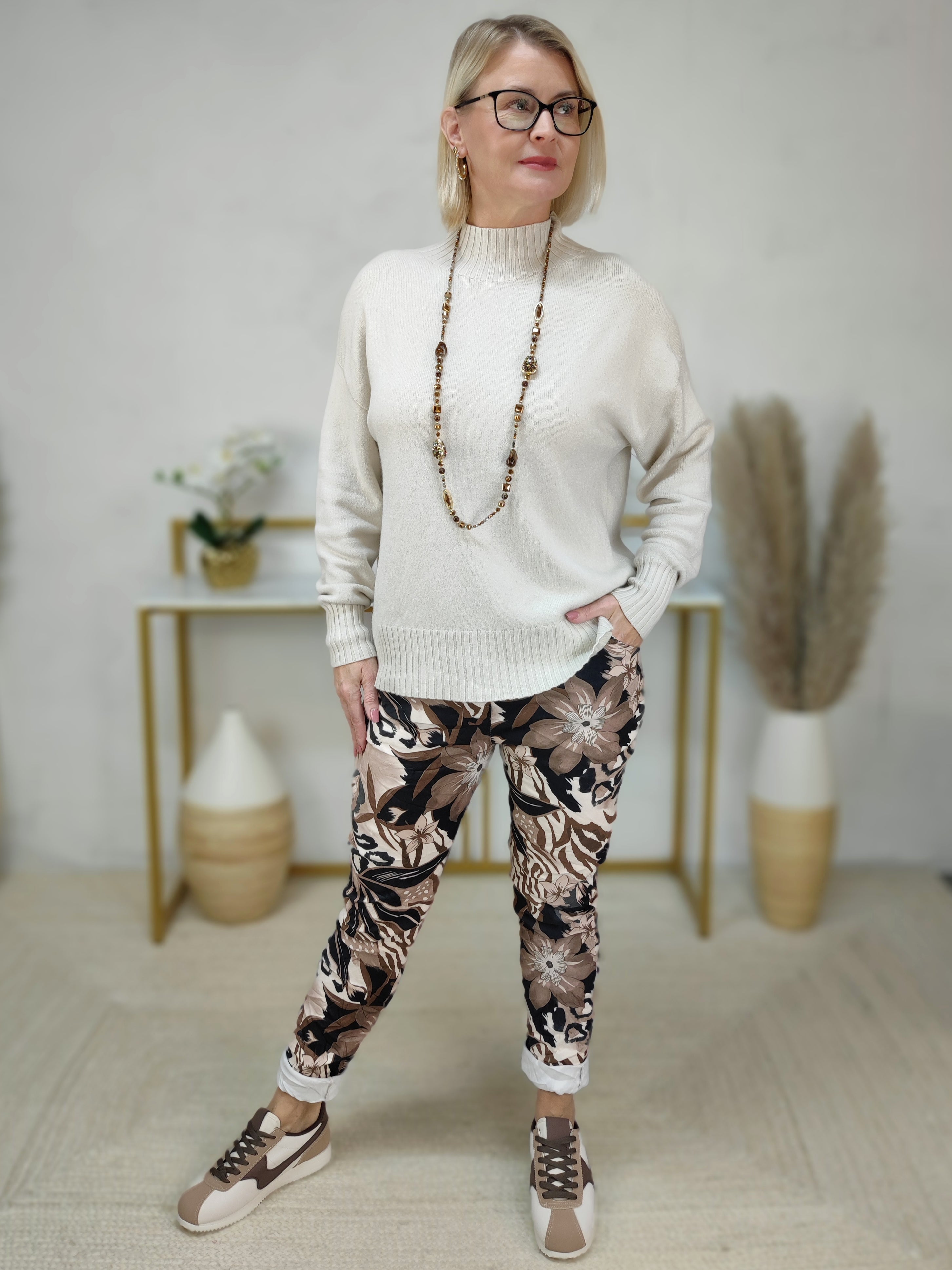 Pullover mit Turtle Neck einfarbig beige (36-42)