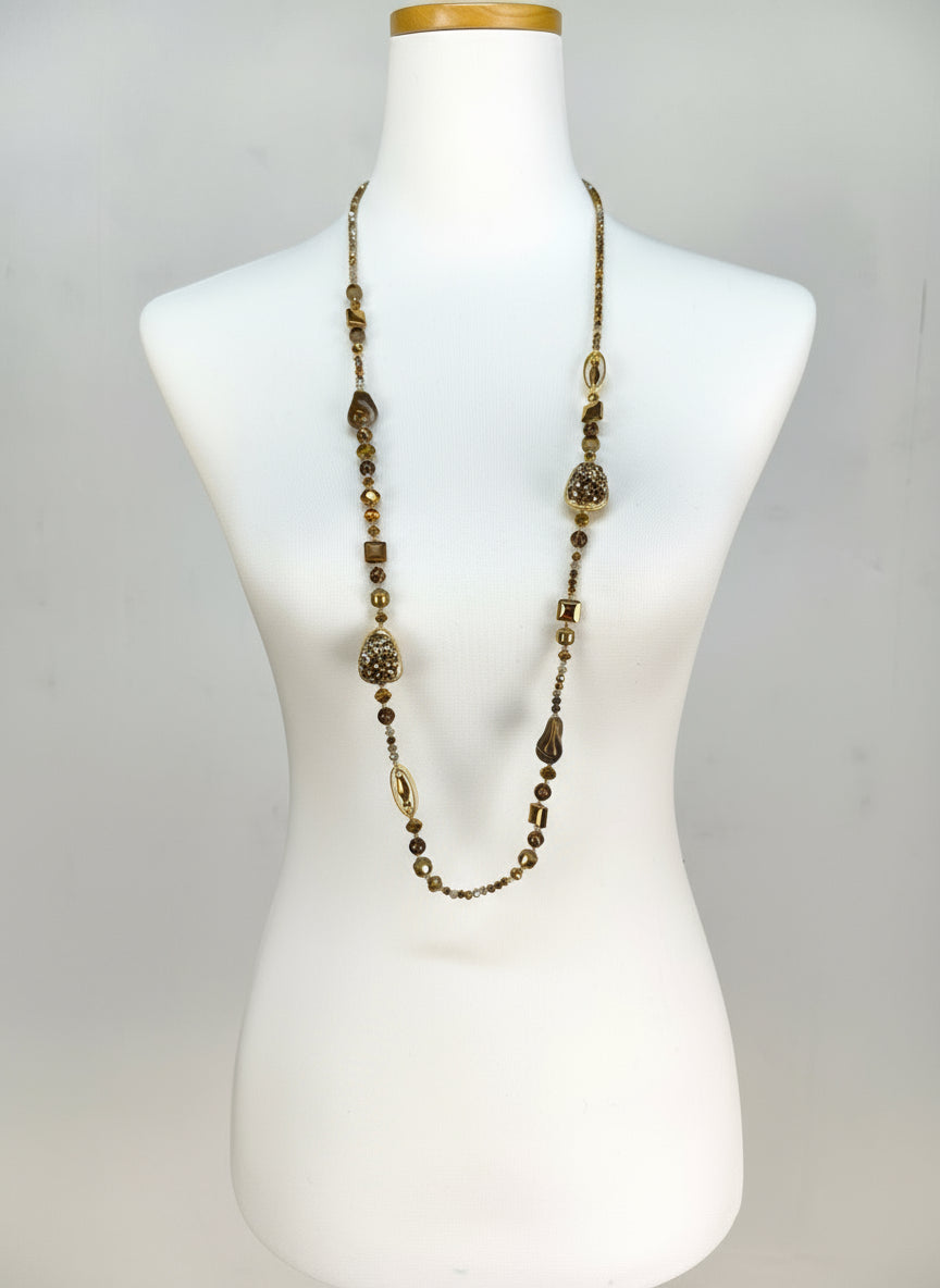 Lange Perlenkette coffee/gold