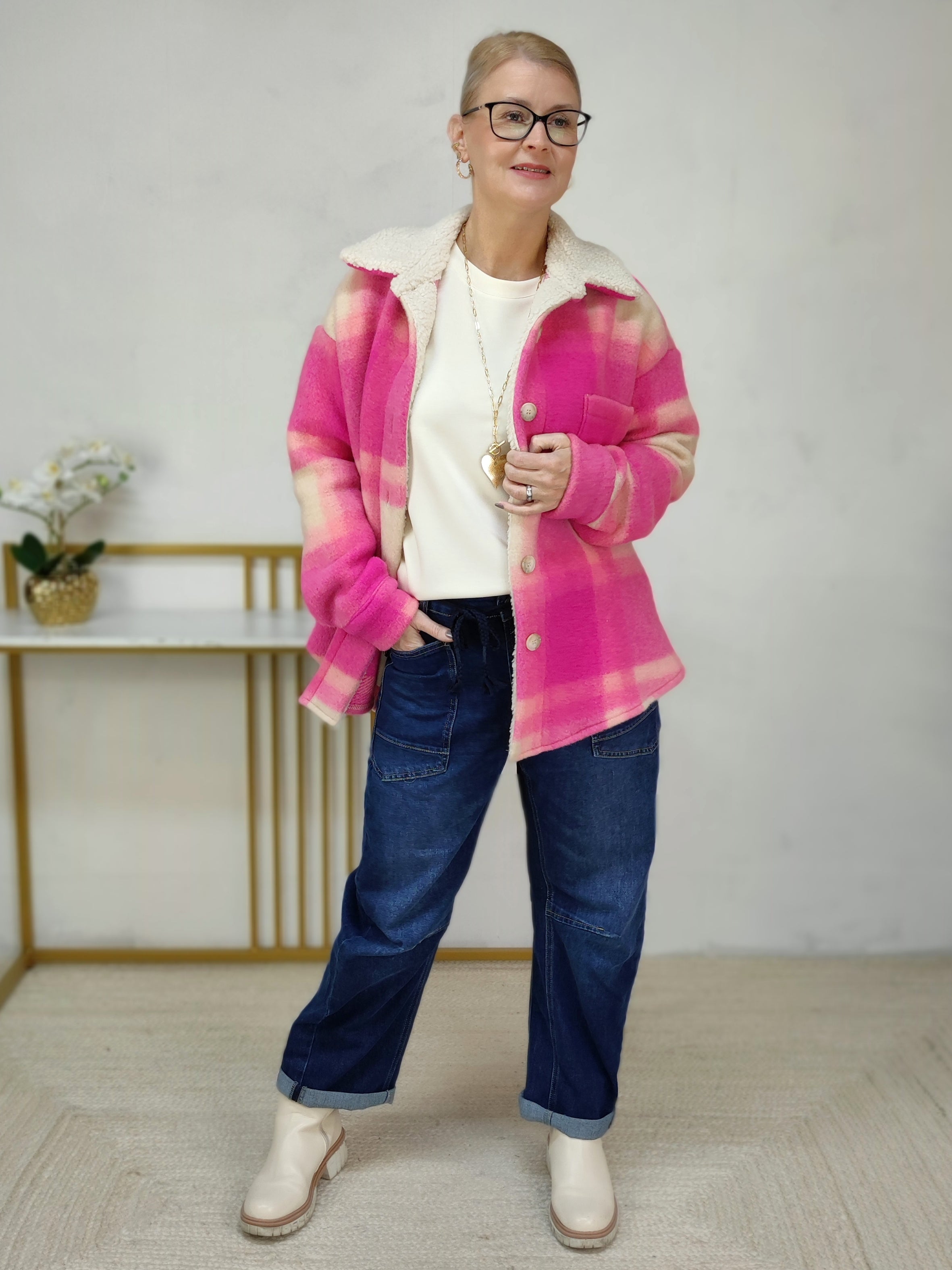 Warme Hemdjacke pink/beige (M & L)