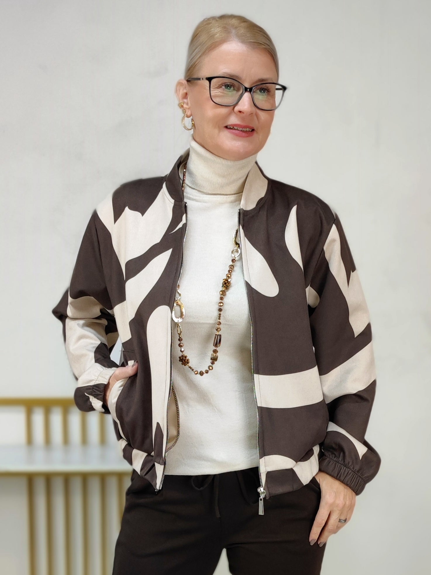 Kurzjacke "Vanessa" schoko/beige (36-42)