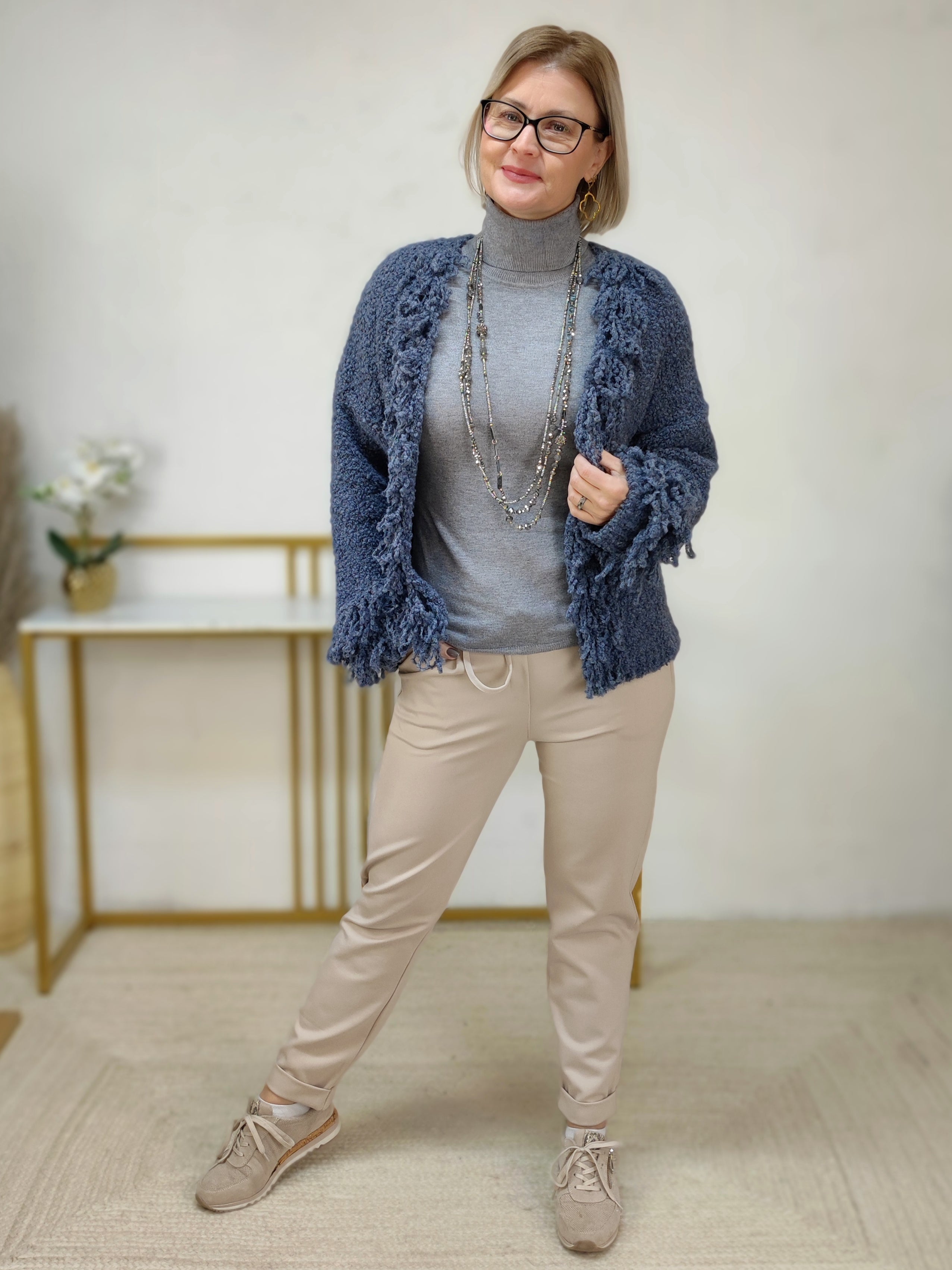 Fransen Strickjacke "Lina" in jeansblau (36-42/44)