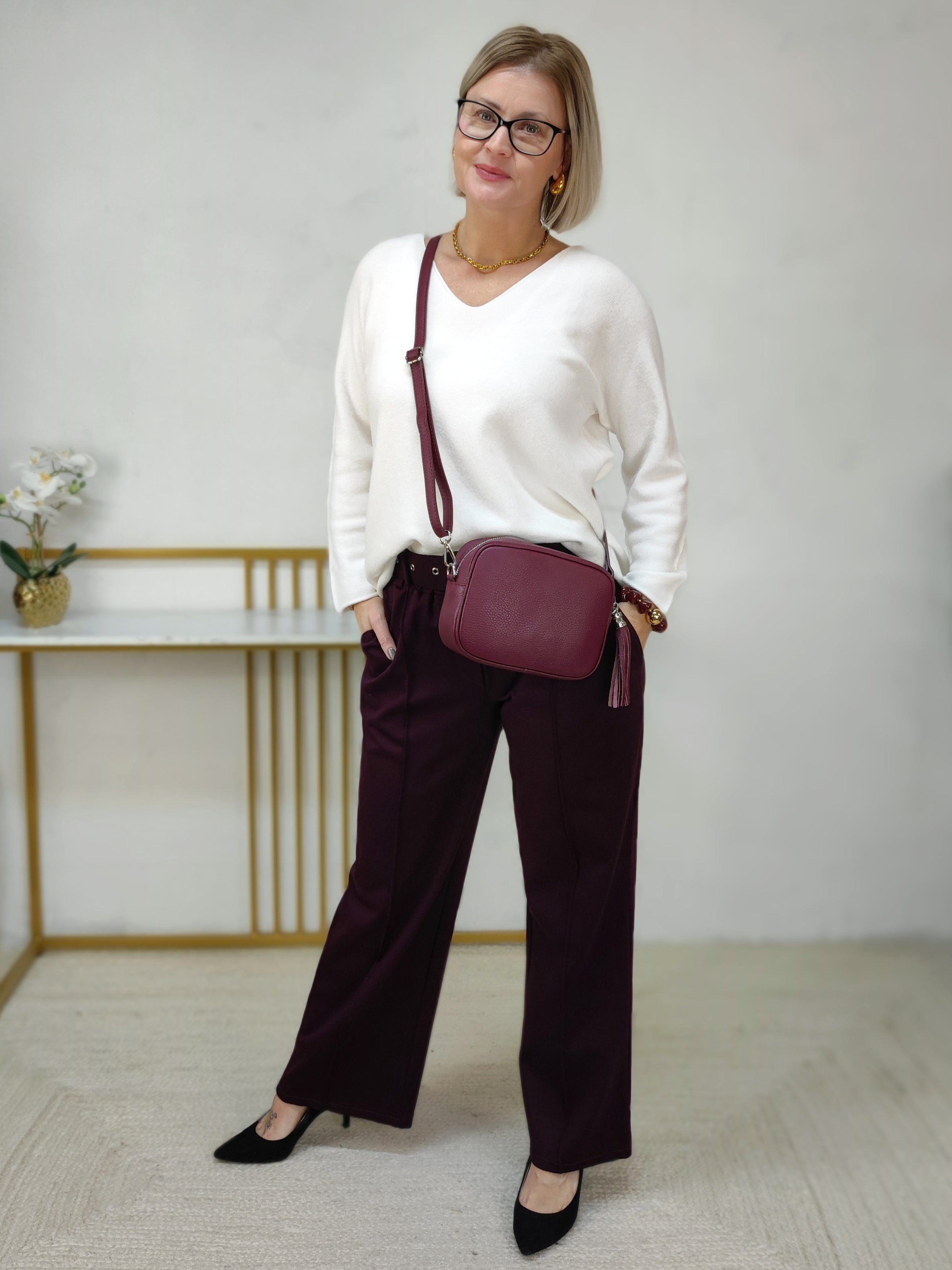 Lässige Stoffhose in aubergine (S-L)