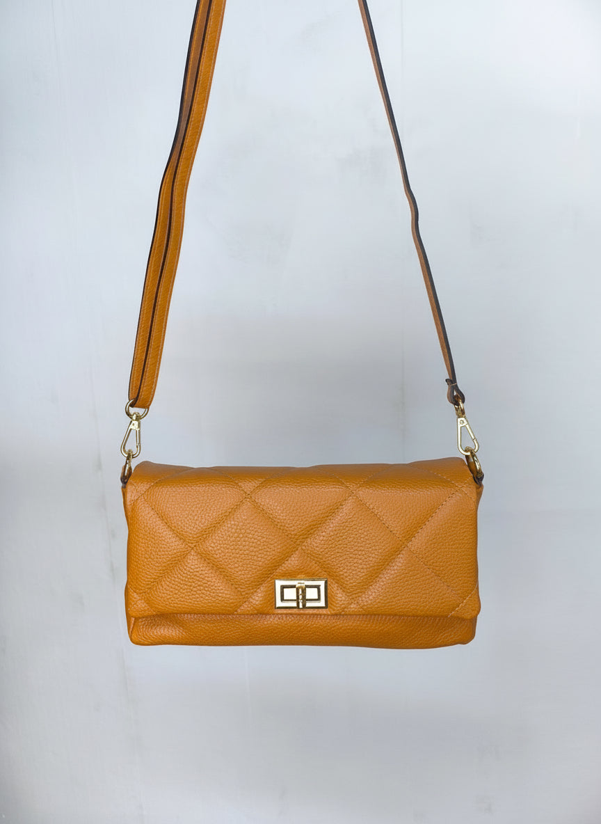 Ledertasche / Clutch hellbraun