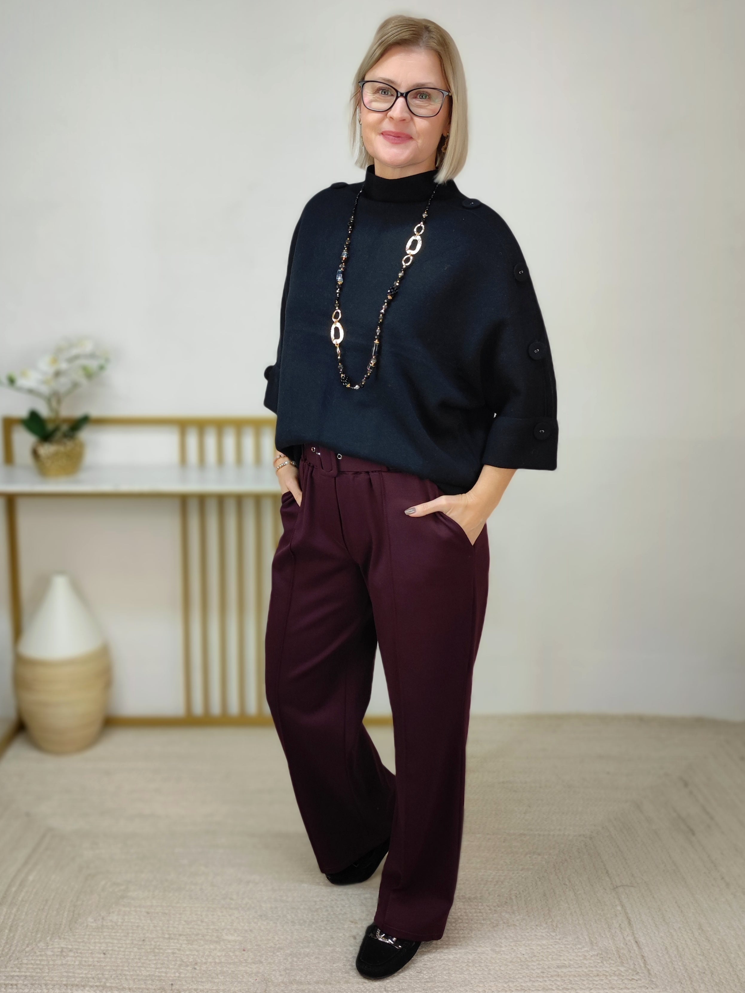 Feinstrick Pullover einfarbig schwarz mit Knöpfen (38/40-44)