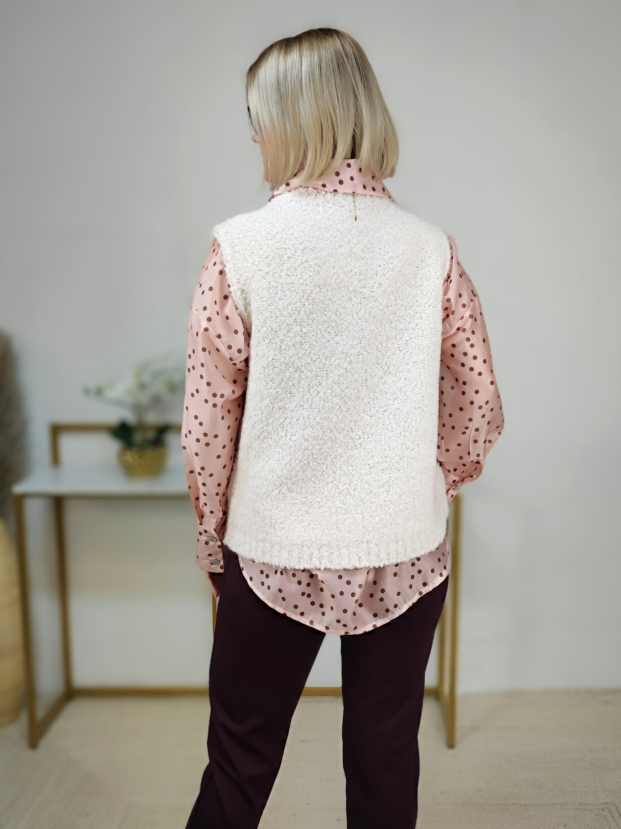 Strickweste in wollweiß (36-42)