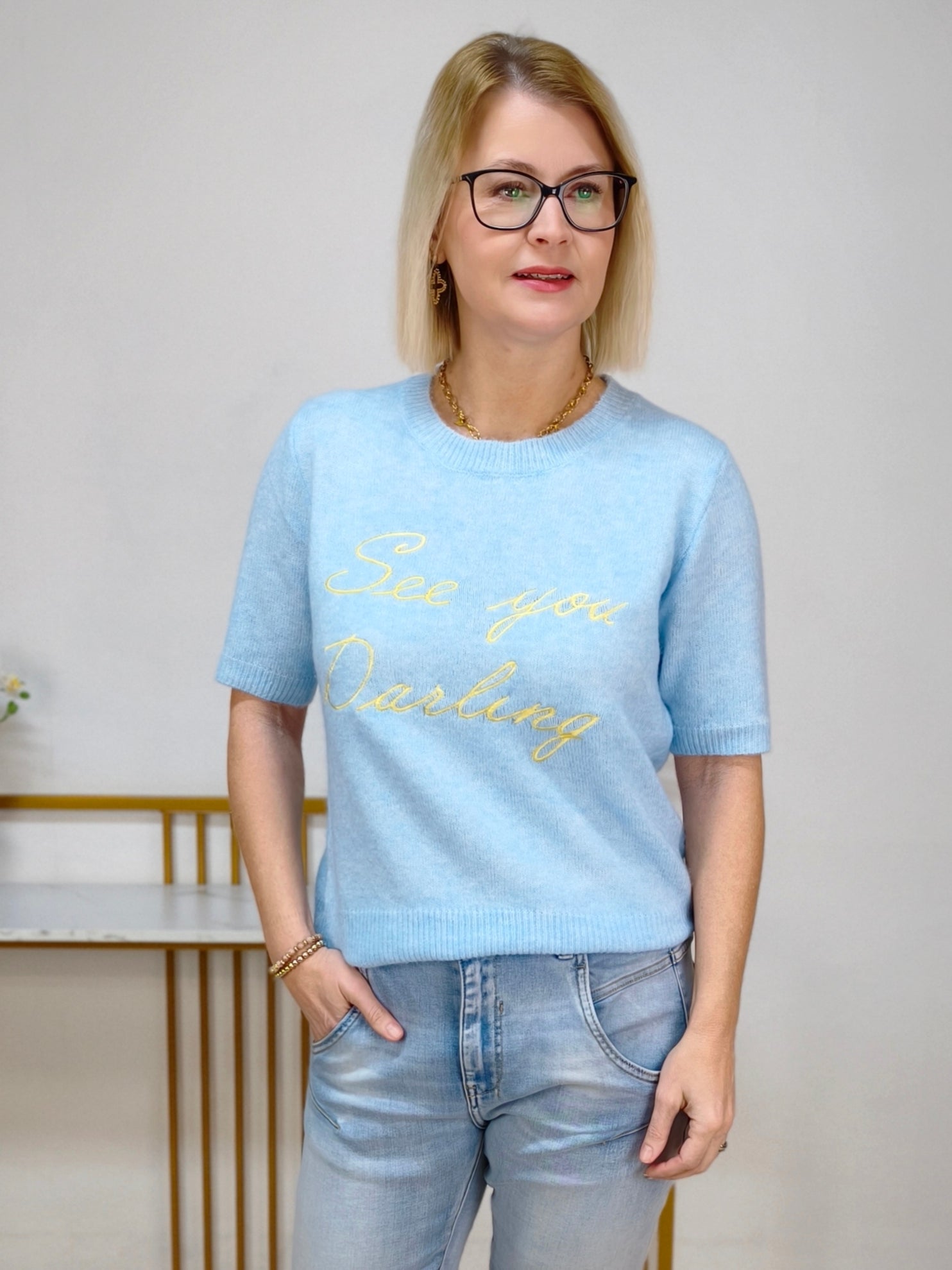 Leichter Pullover "Darling" Kurzarm in hellblau (36-42)