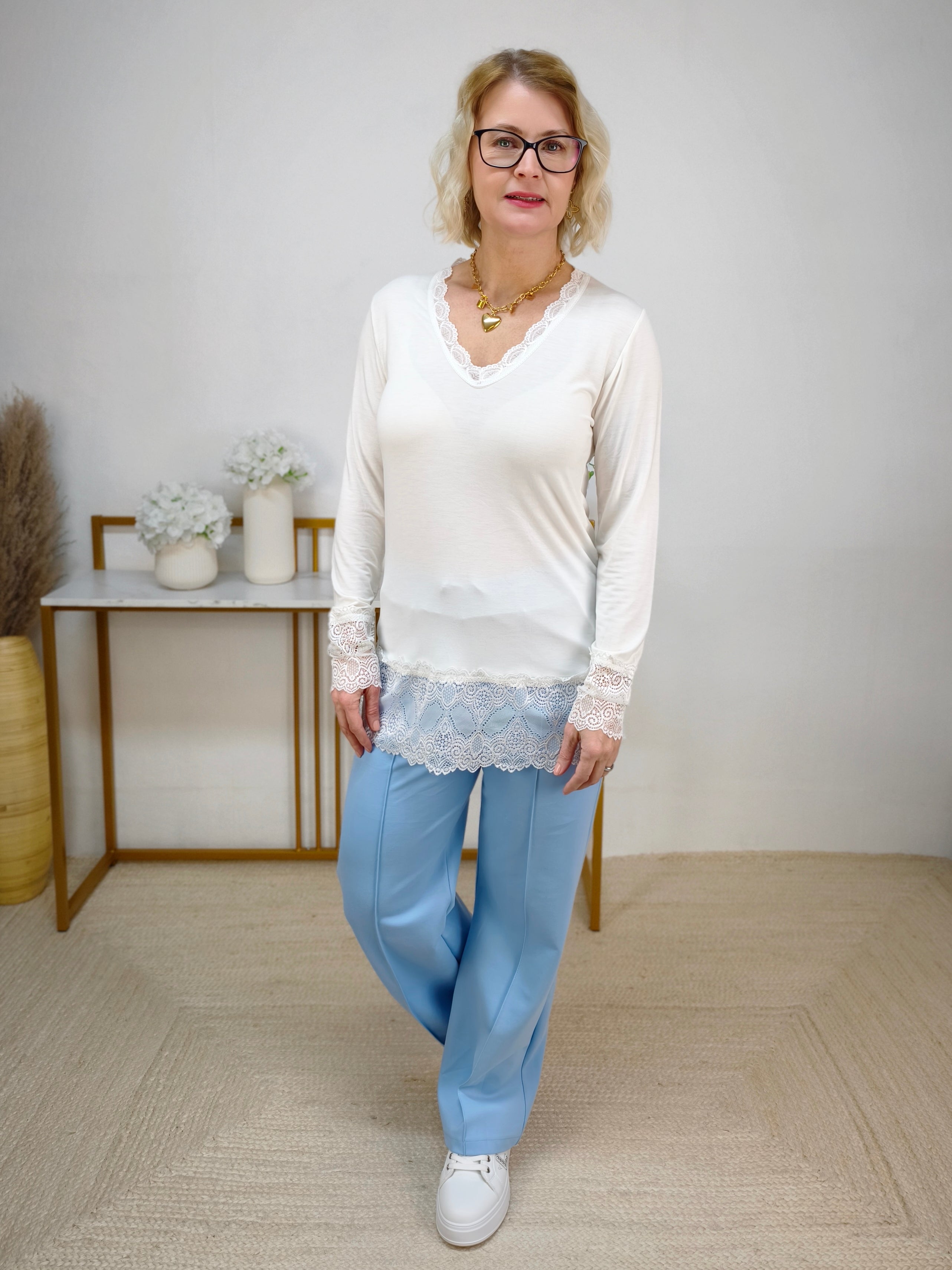 Langarm Shirt "Ella" in wollweiss mit Spitze (36-40/42)