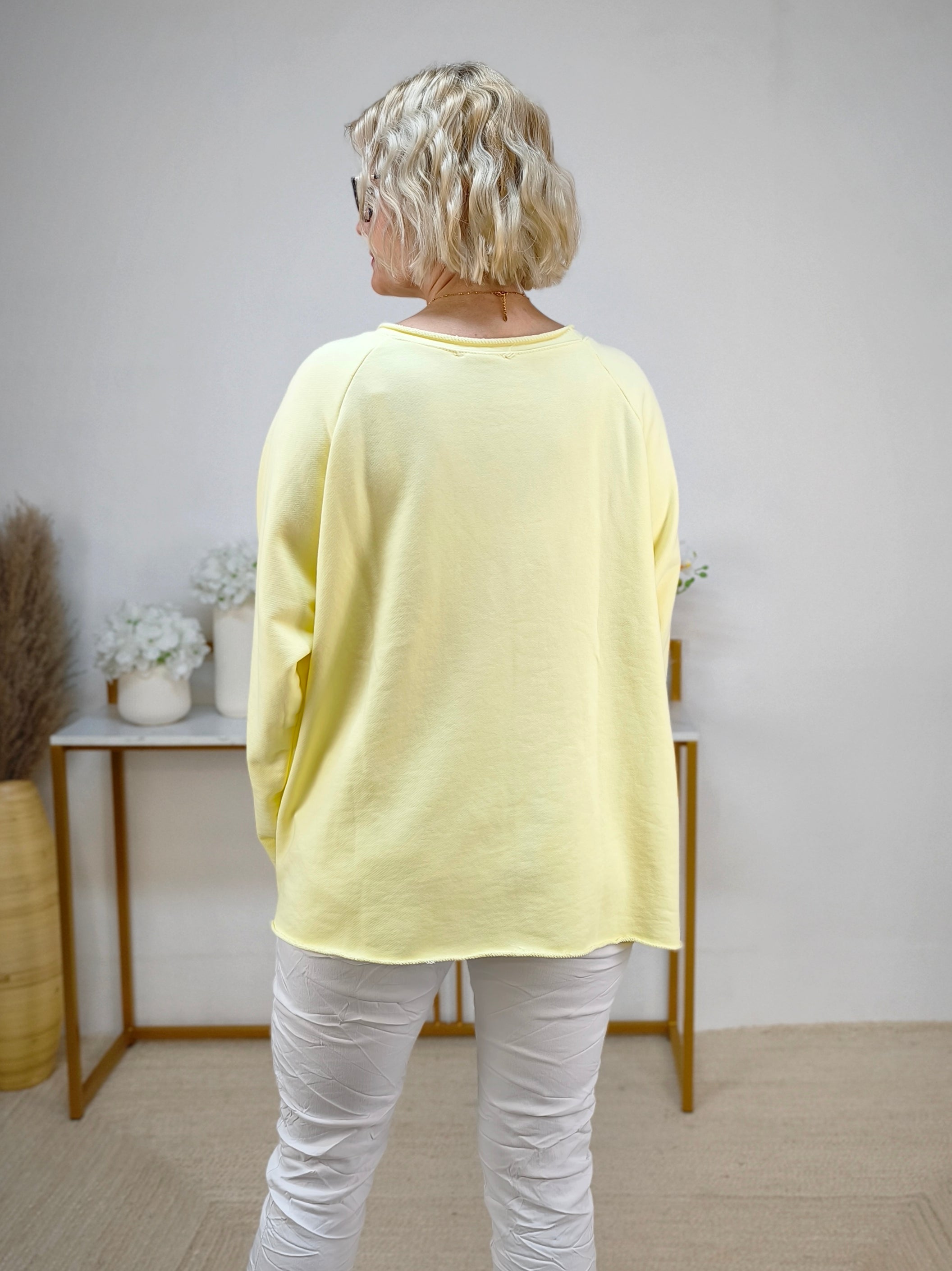 Einfarbiges Sweatshirt aus Baumwolle buttergelb (40-44)