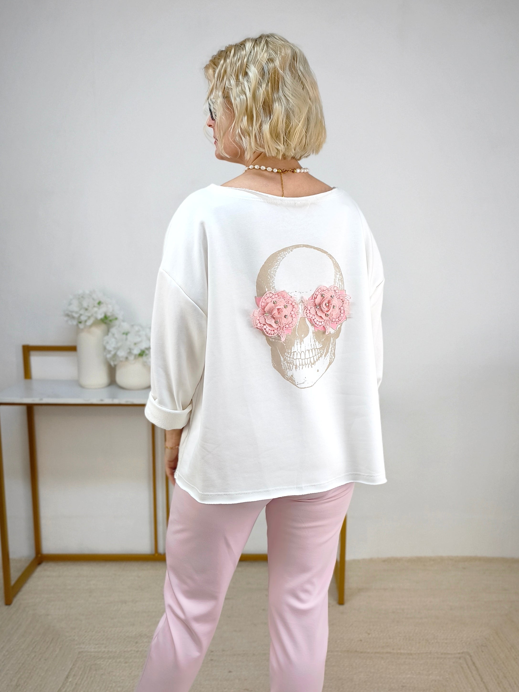 Leichtes Sweatshirt "Skull" in weiss (40-44)